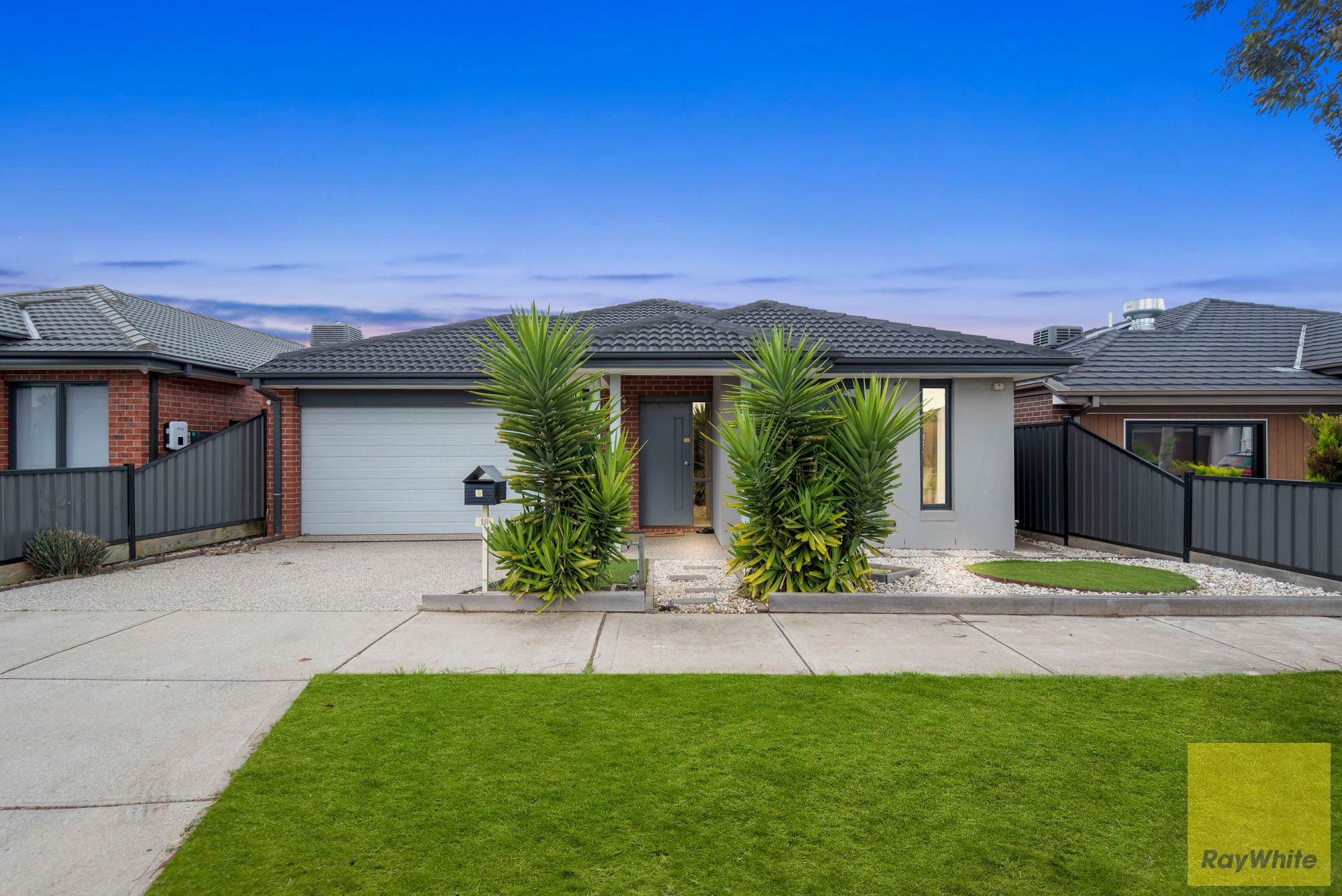 18 Legacy Drive, Truganina, VIC 3029