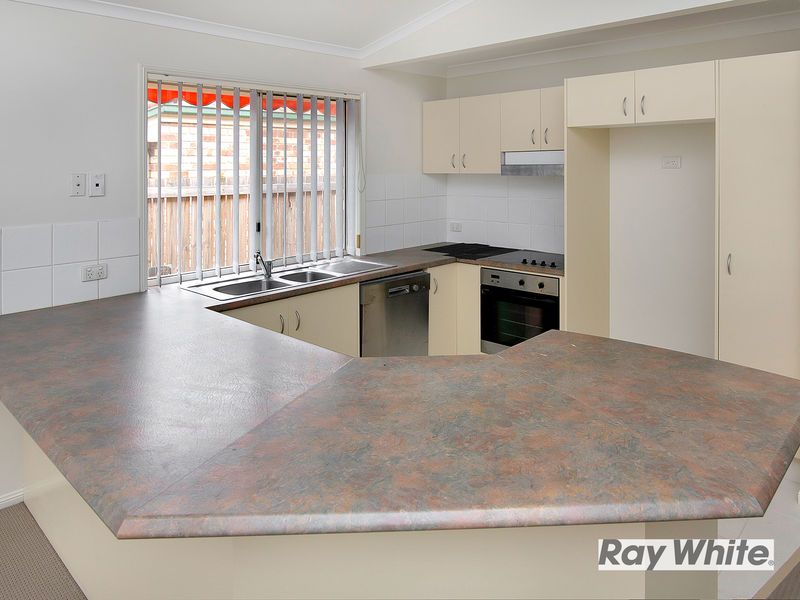 29 Richmond Place, Forest Lake, QLD 4078