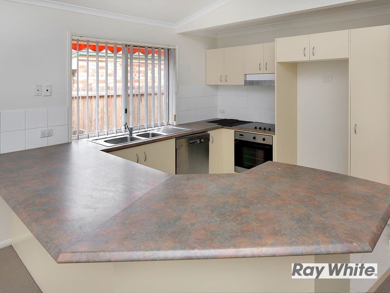 29 Richmond Place, Forest Lake, QLD 4078