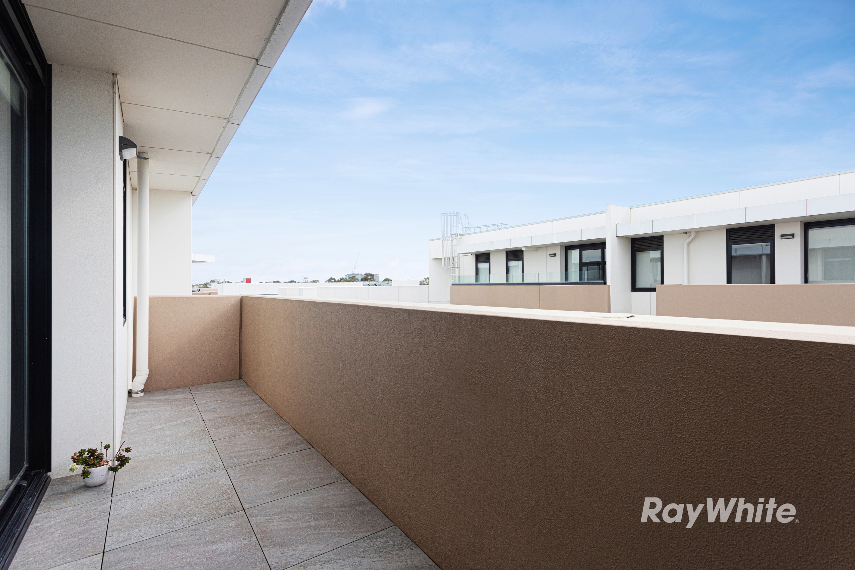 605/70 Batesford Road, Chadstone, VIC 3148