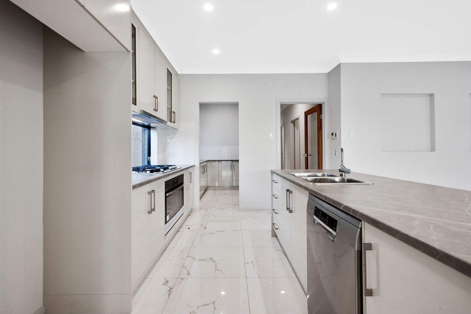 21 Leven Avenue, Seaton, SA 5023