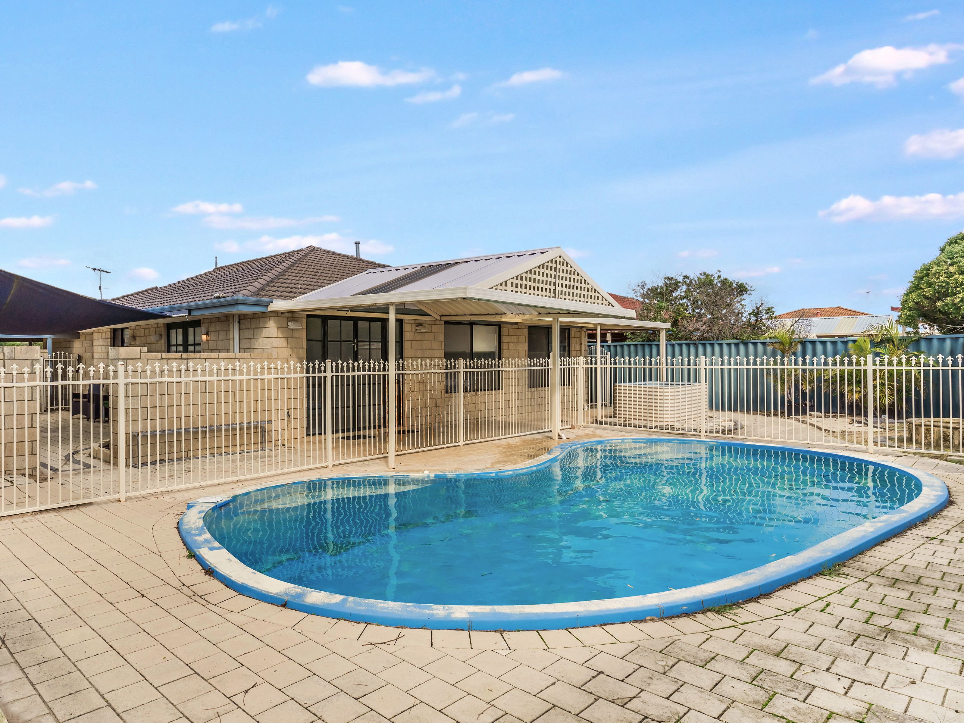 12 Belmont Close, Port Kennedy, WA 6172