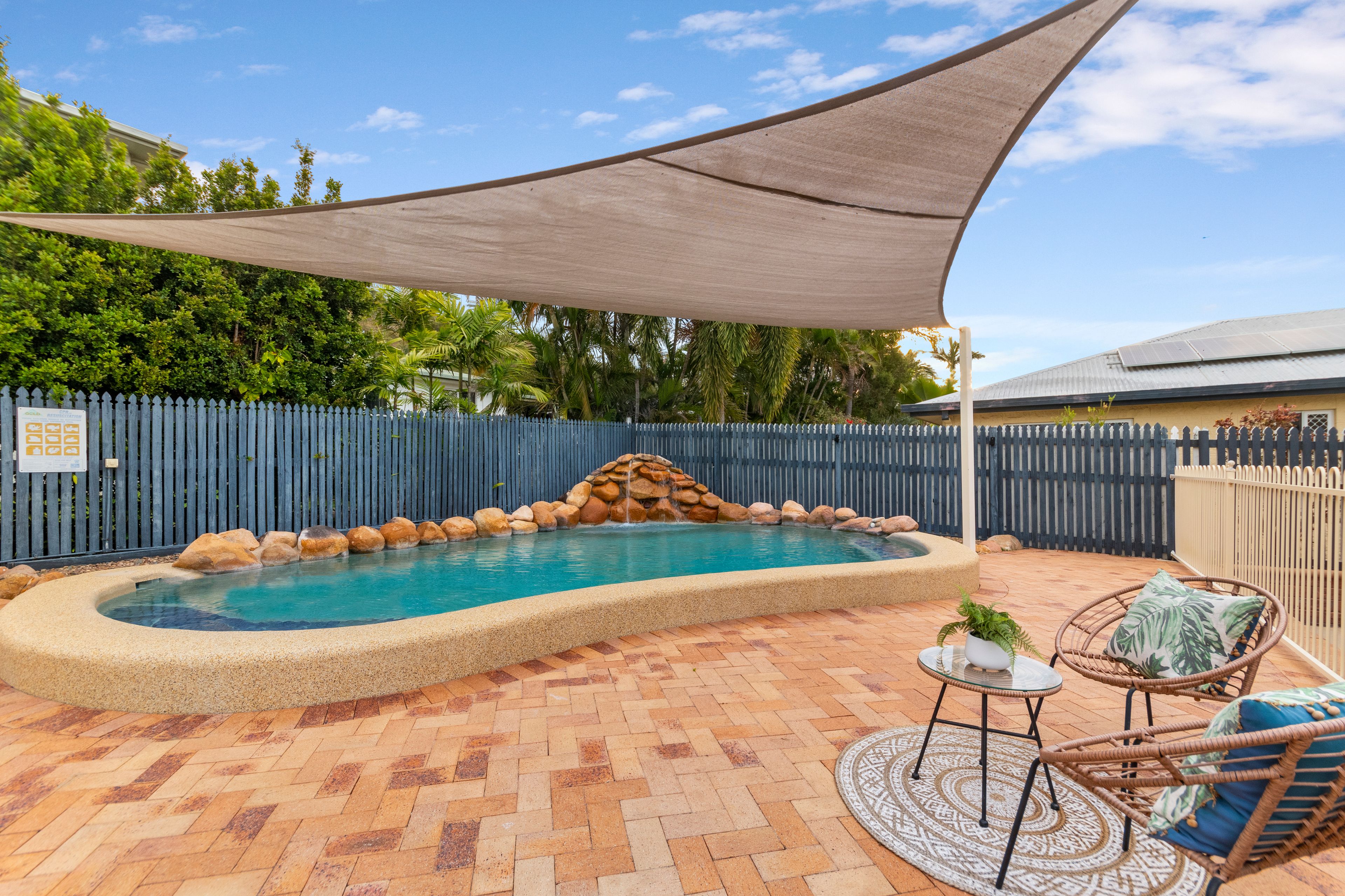 41 Rundle Street, Mount Louisa, QLD 4814