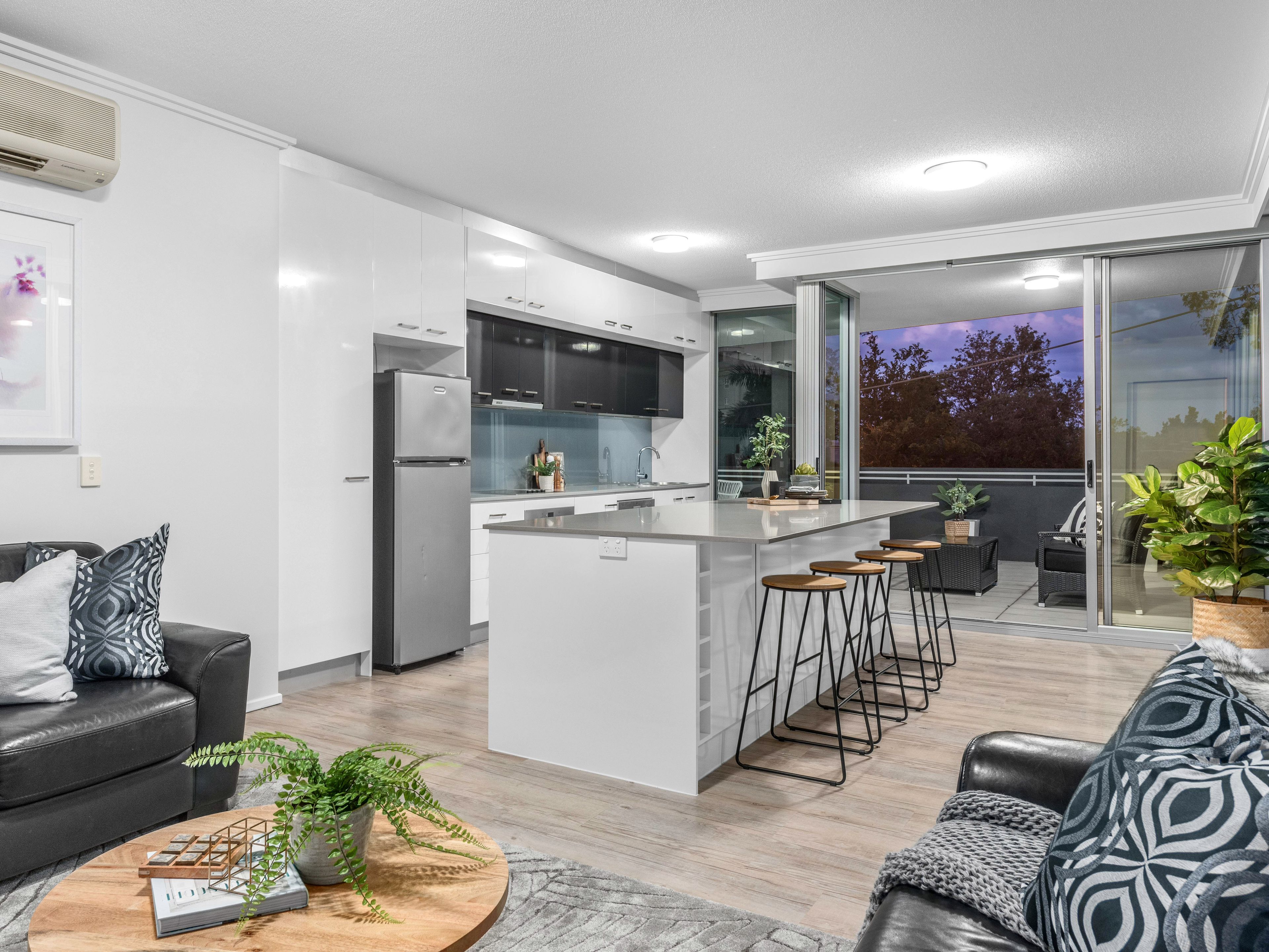 40/89 Lambert Street, Kangaroo Point, QLD 4169