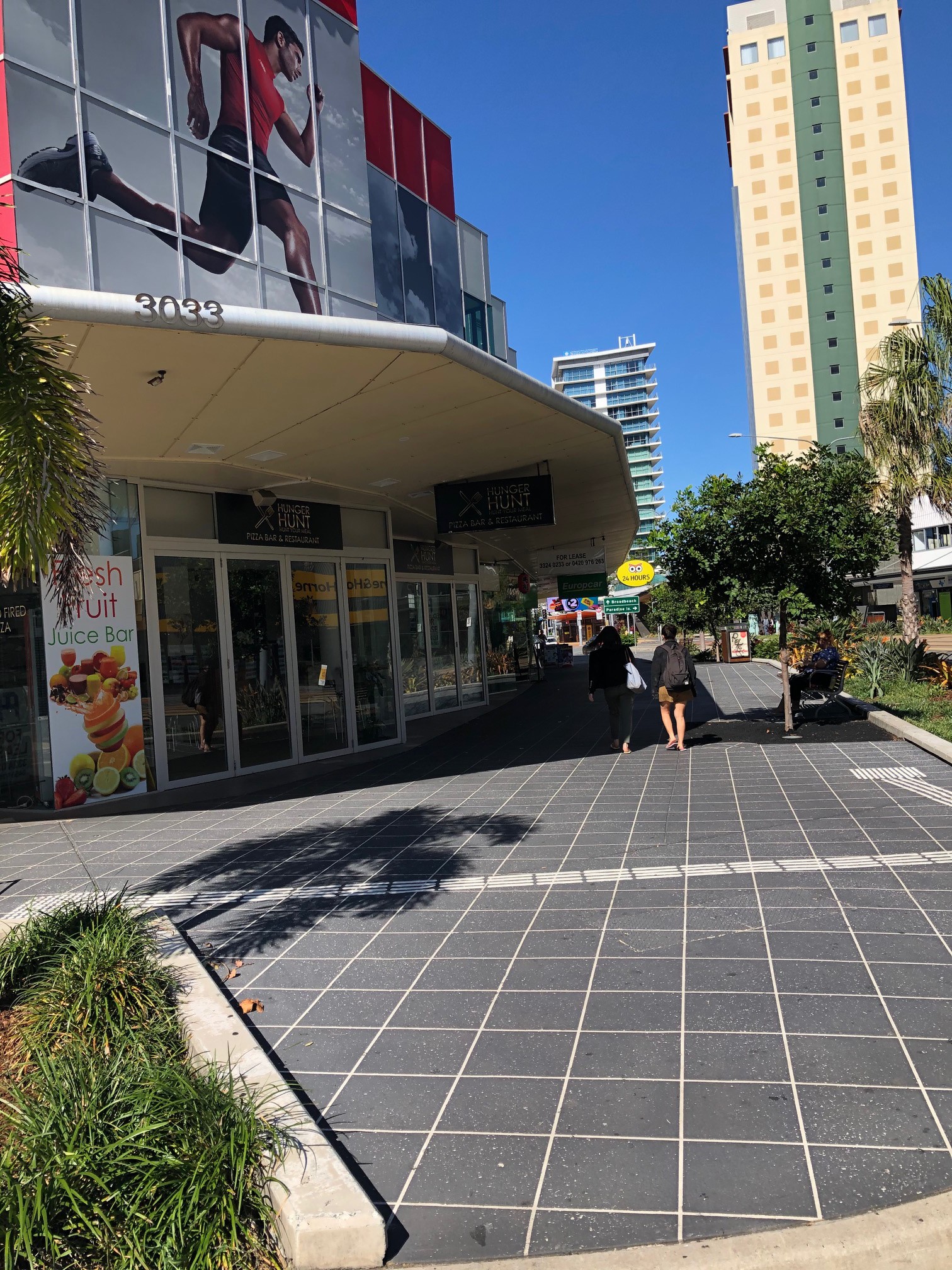 Surfers Paradise, QLD 4217