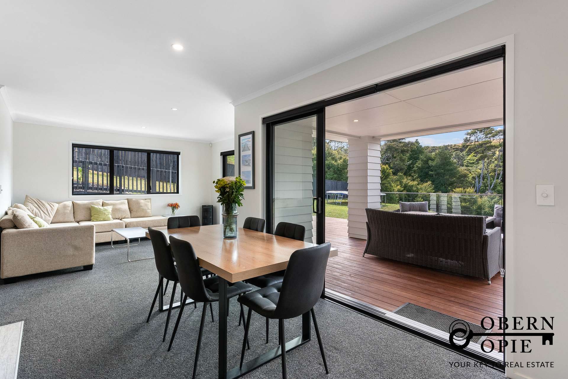 12 Eckford Lane photo 5