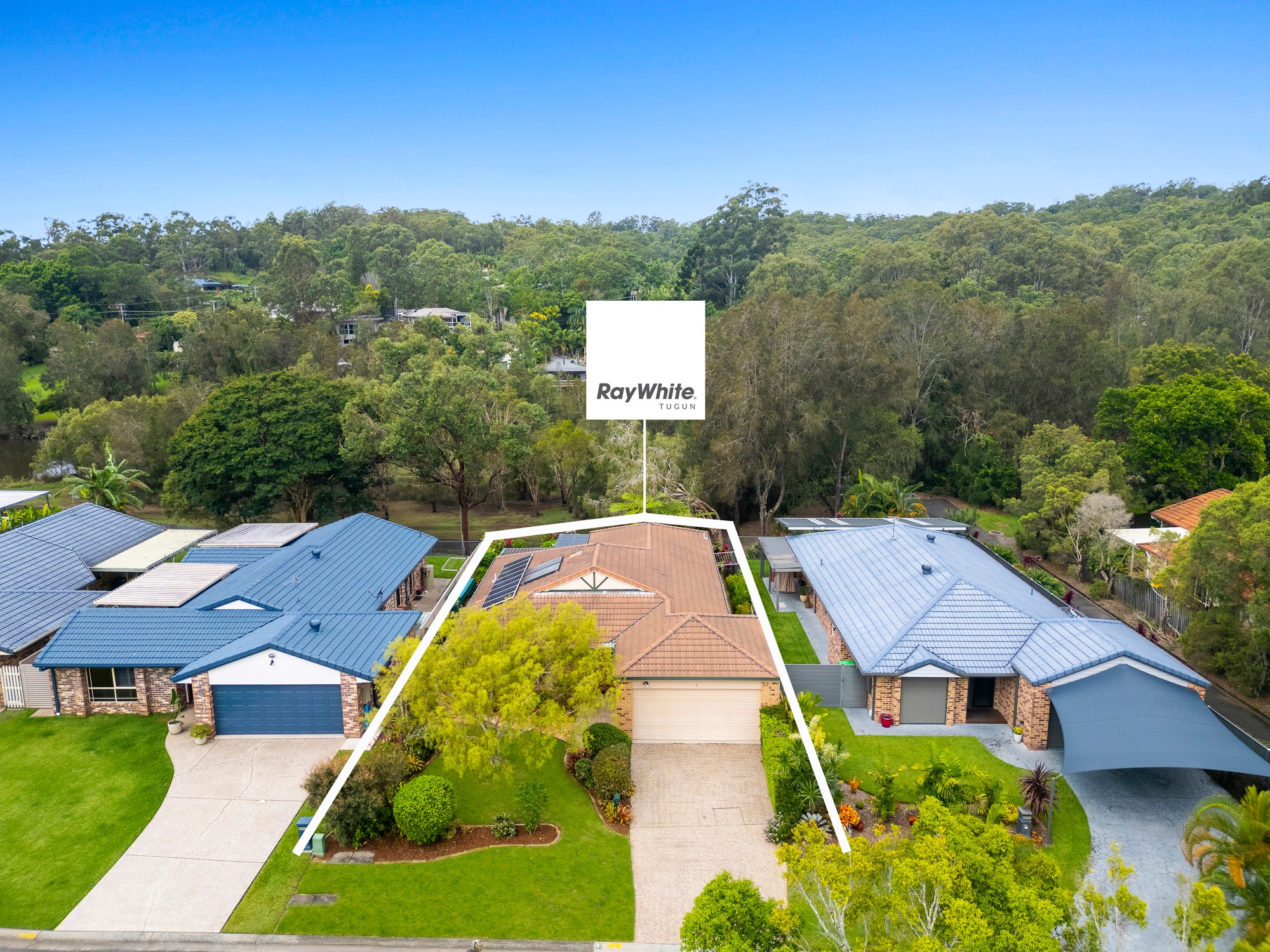 3 Baumea Court, Elanora, QLD 4221