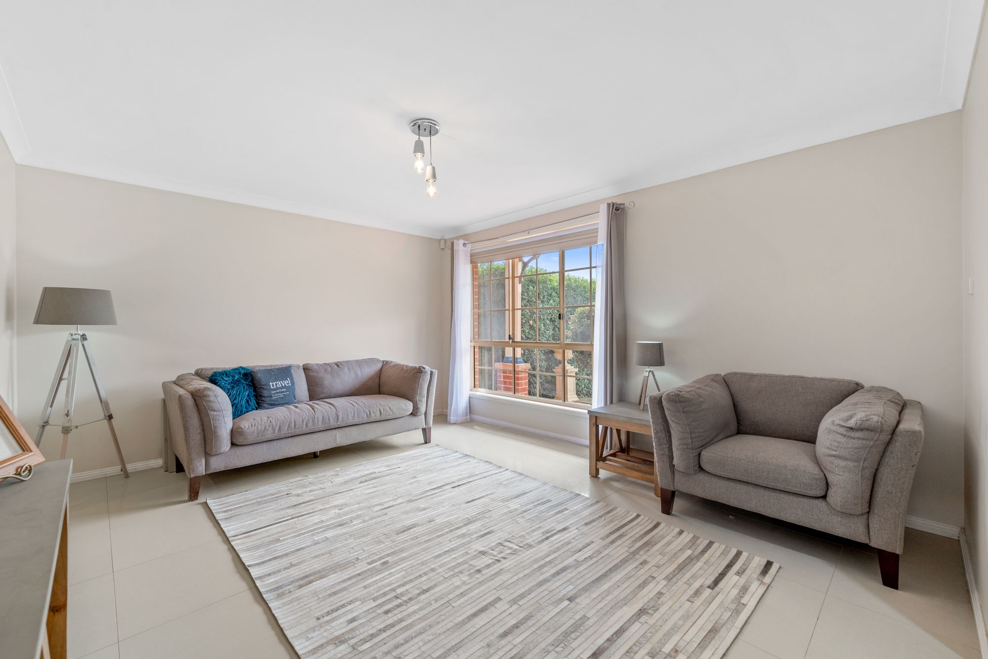 11 Huntingdale Drive, Glenmore Park, NSW 2745