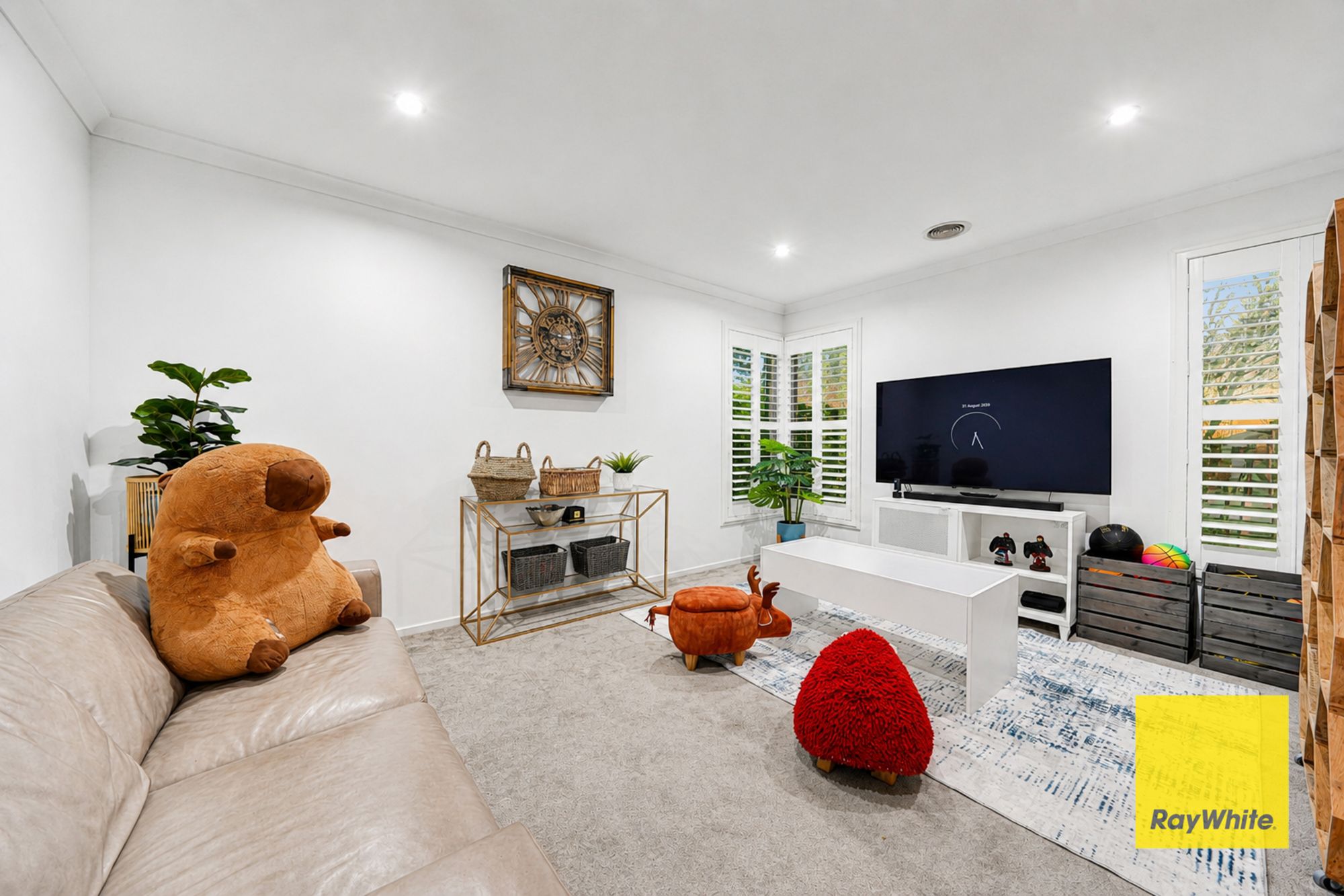 35 Mulholland Drive — photo 3 of 28