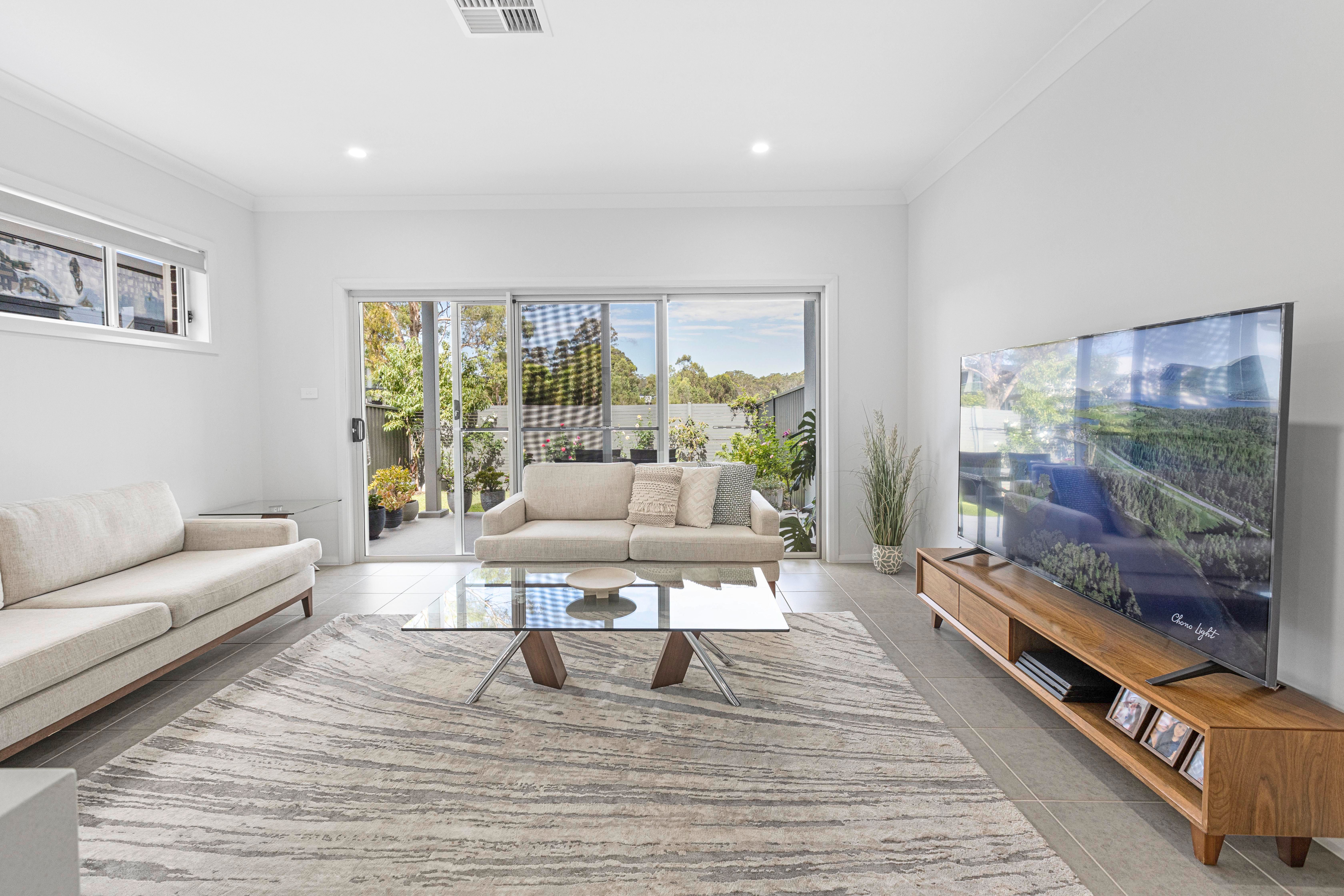 185 Greenwood Parkway, Jordan Springs, NSW