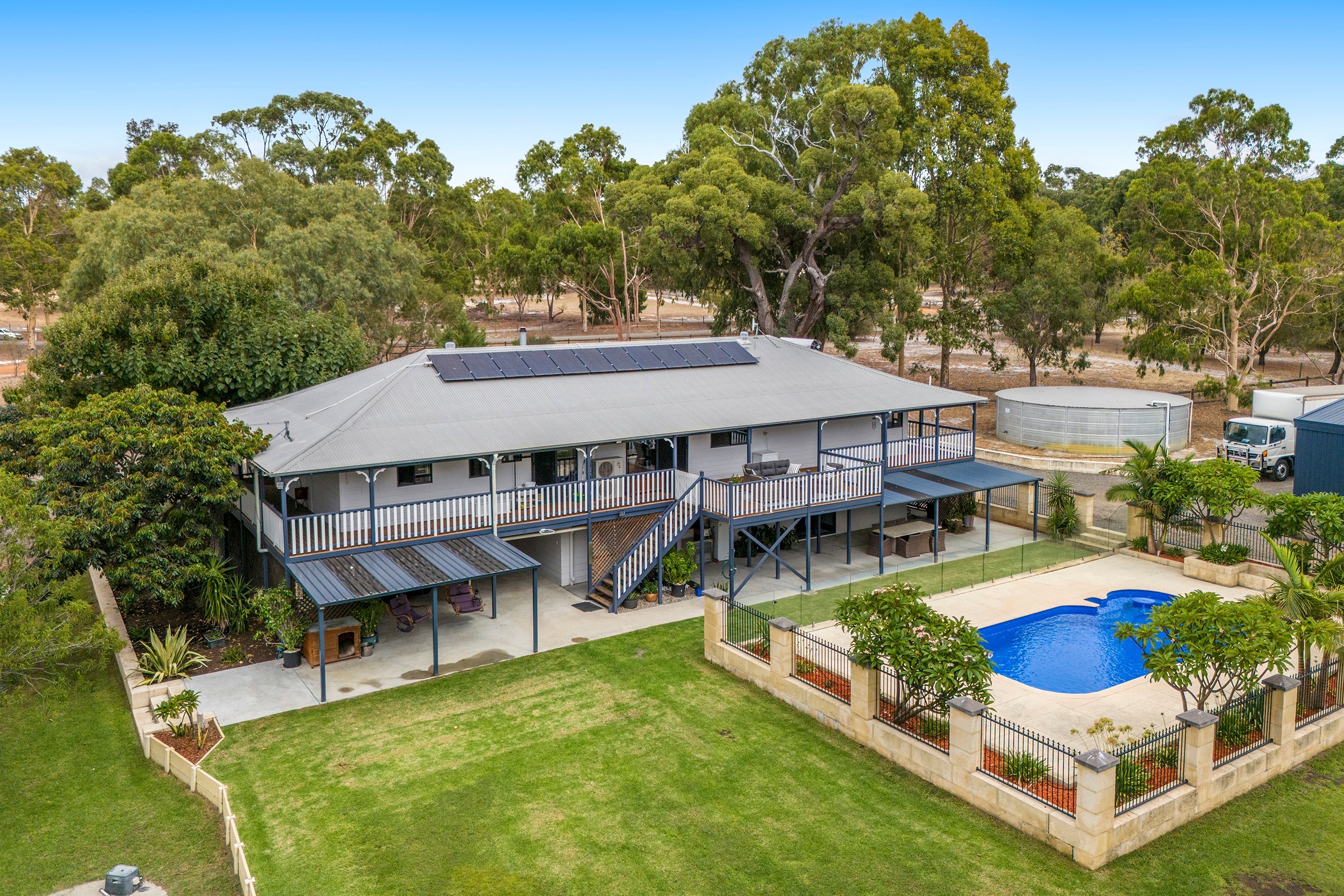 323 Ayrshire Loop, Lower Chittering, WA 6084