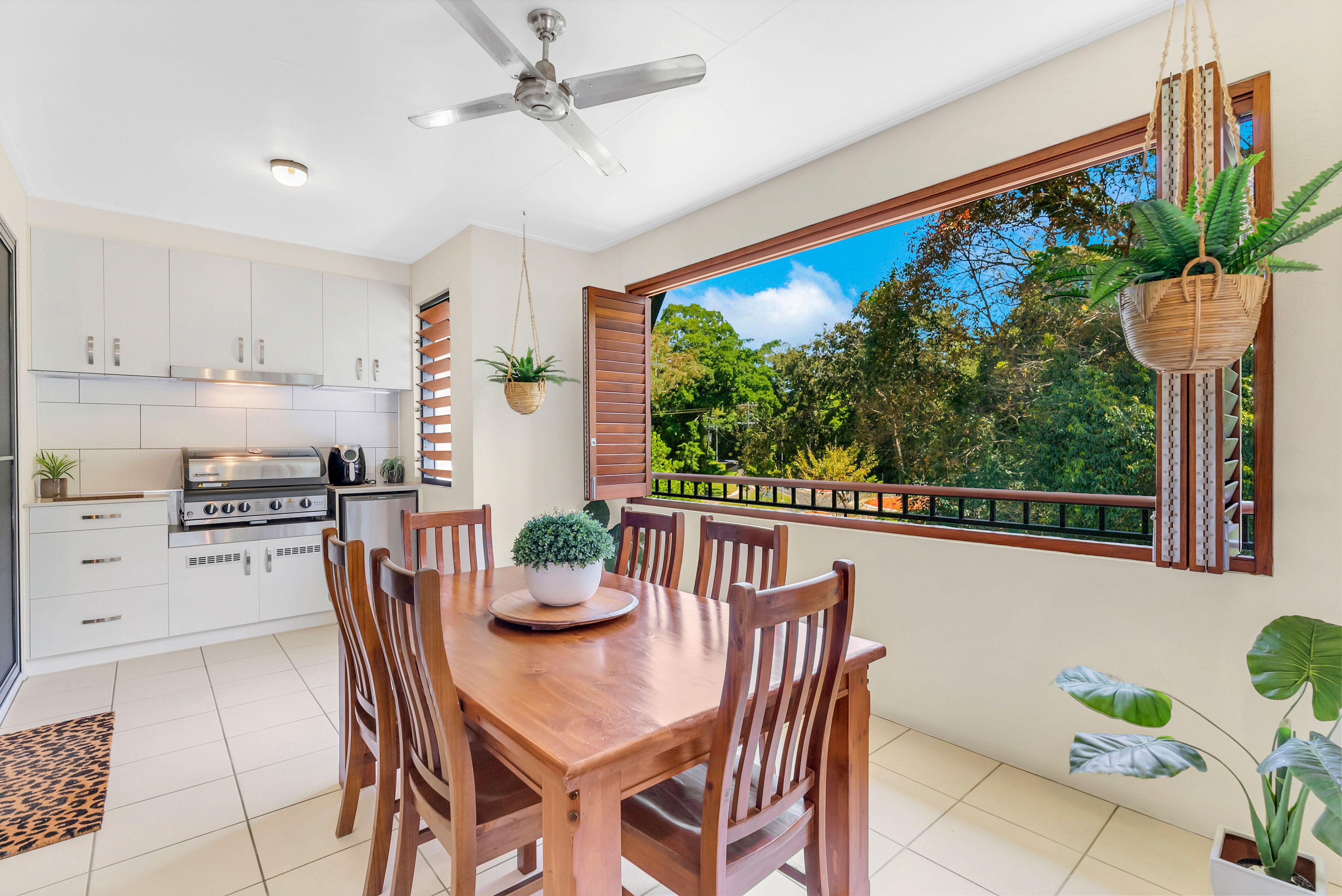 294-310 Kamerunga Road, Freshwater QLD 4870