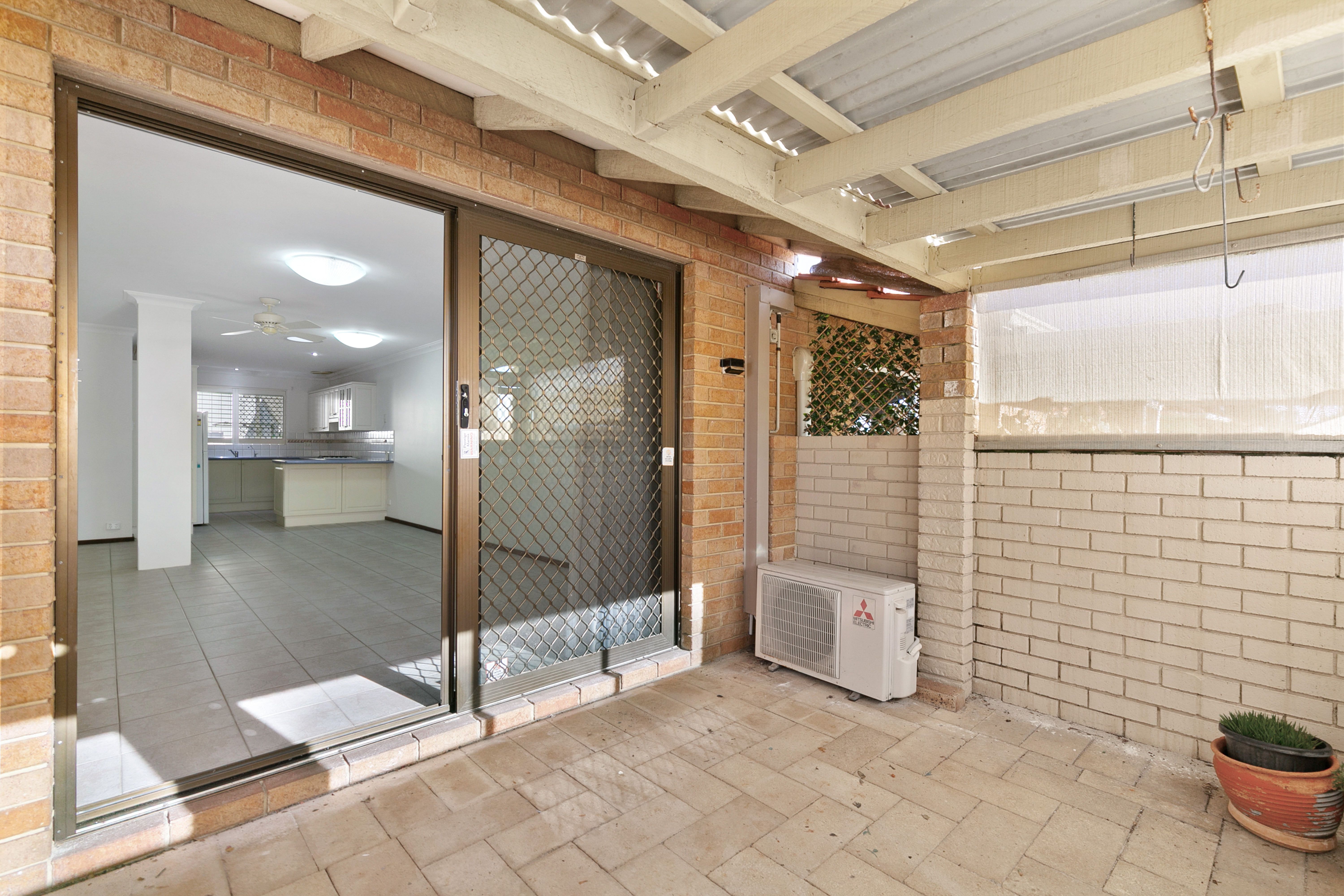 20/17 Syree Court — photo 6 of 30