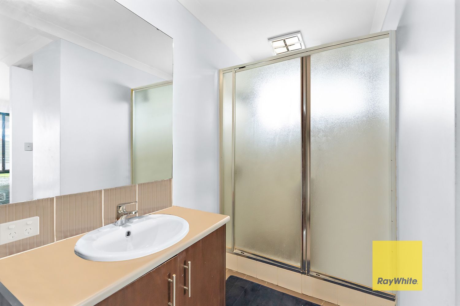 108 Balfour Street — photo 13 of 15