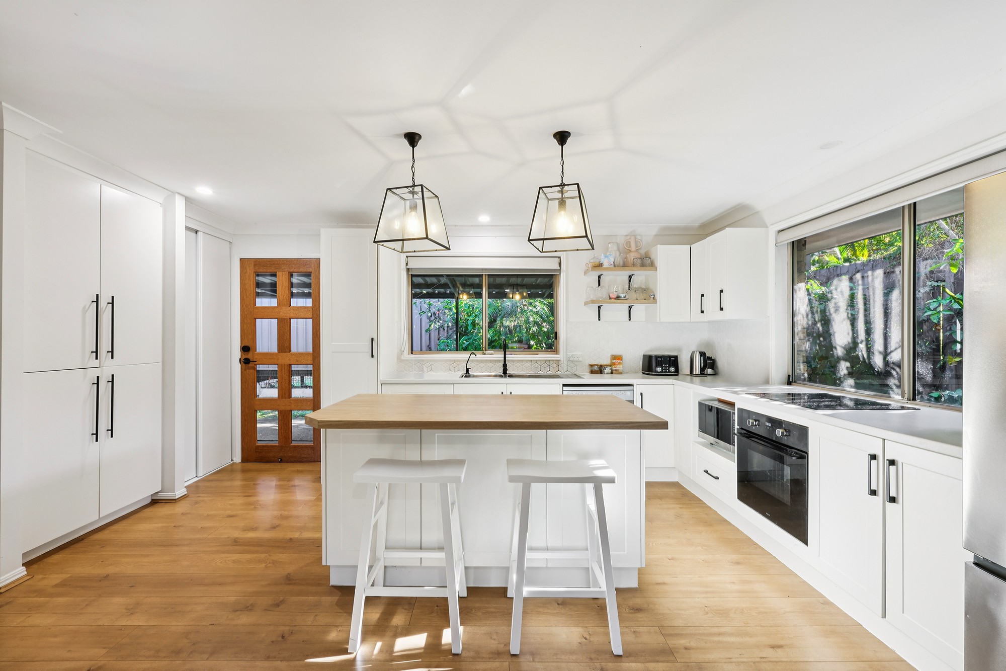 6 Mission Drive, Mudgeeraba, QLD 4213