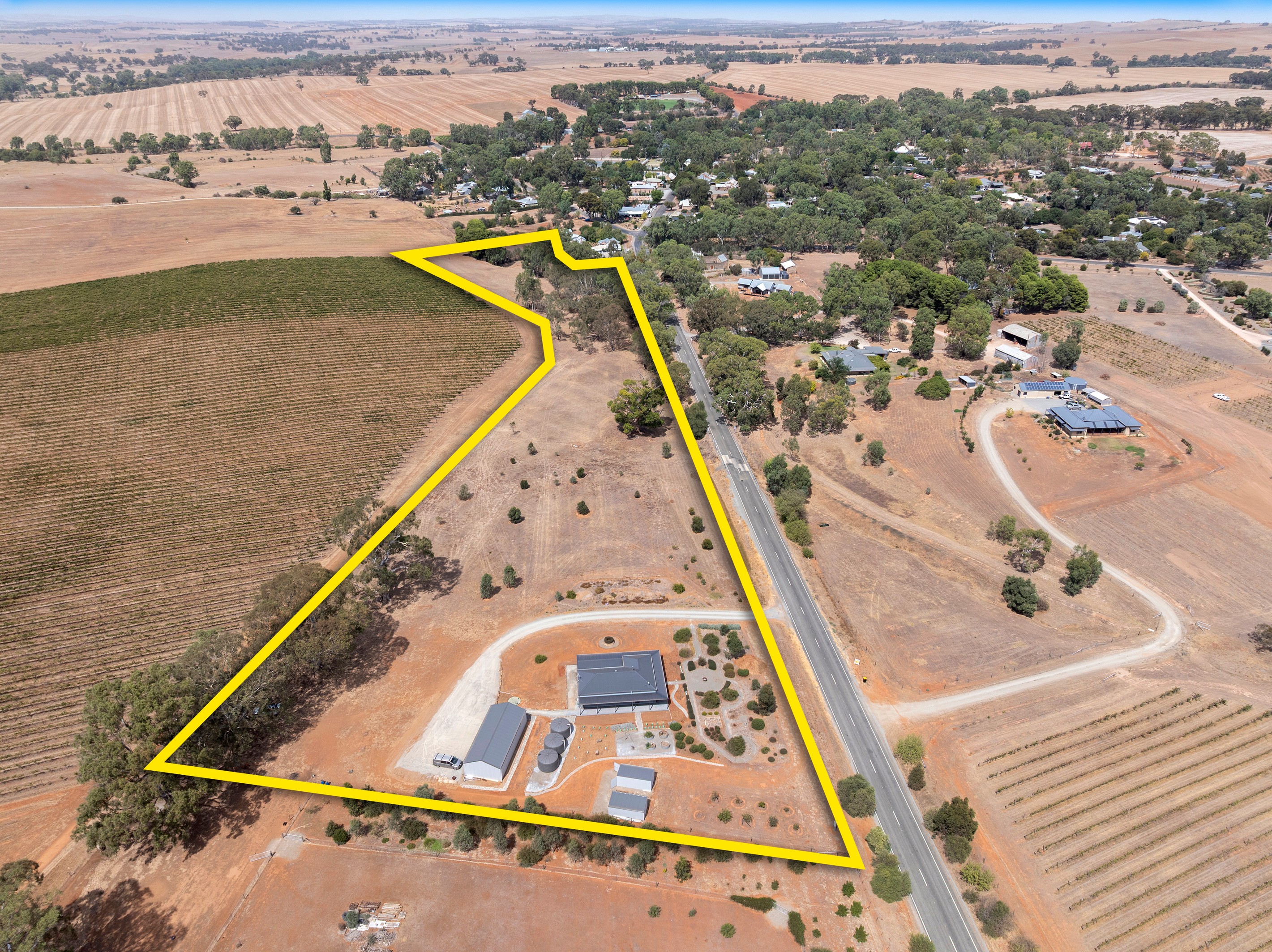112 Burra Street, Mintaro, SA 5415