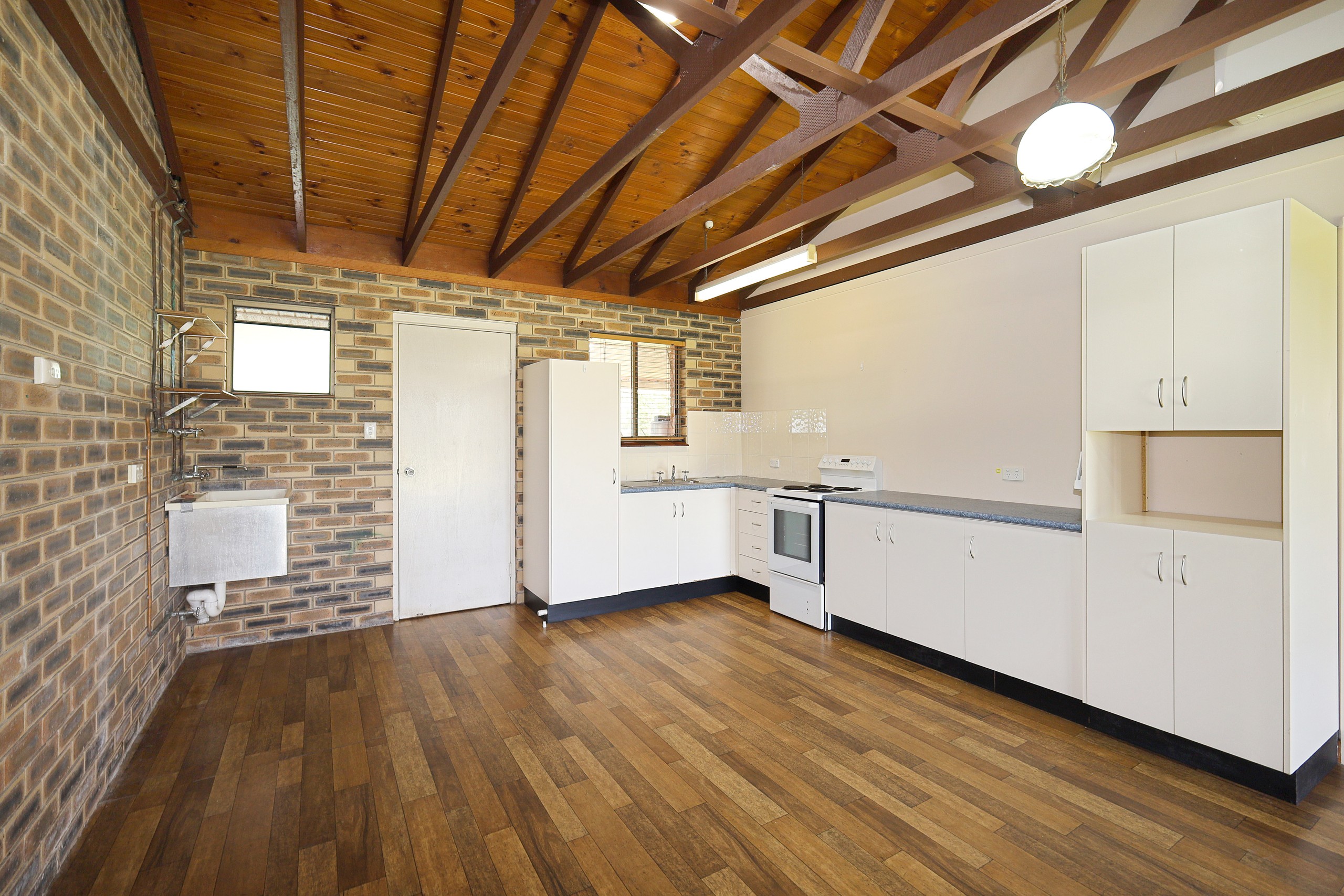 1/1 Valroy Street, Hay Point, QLD 4740