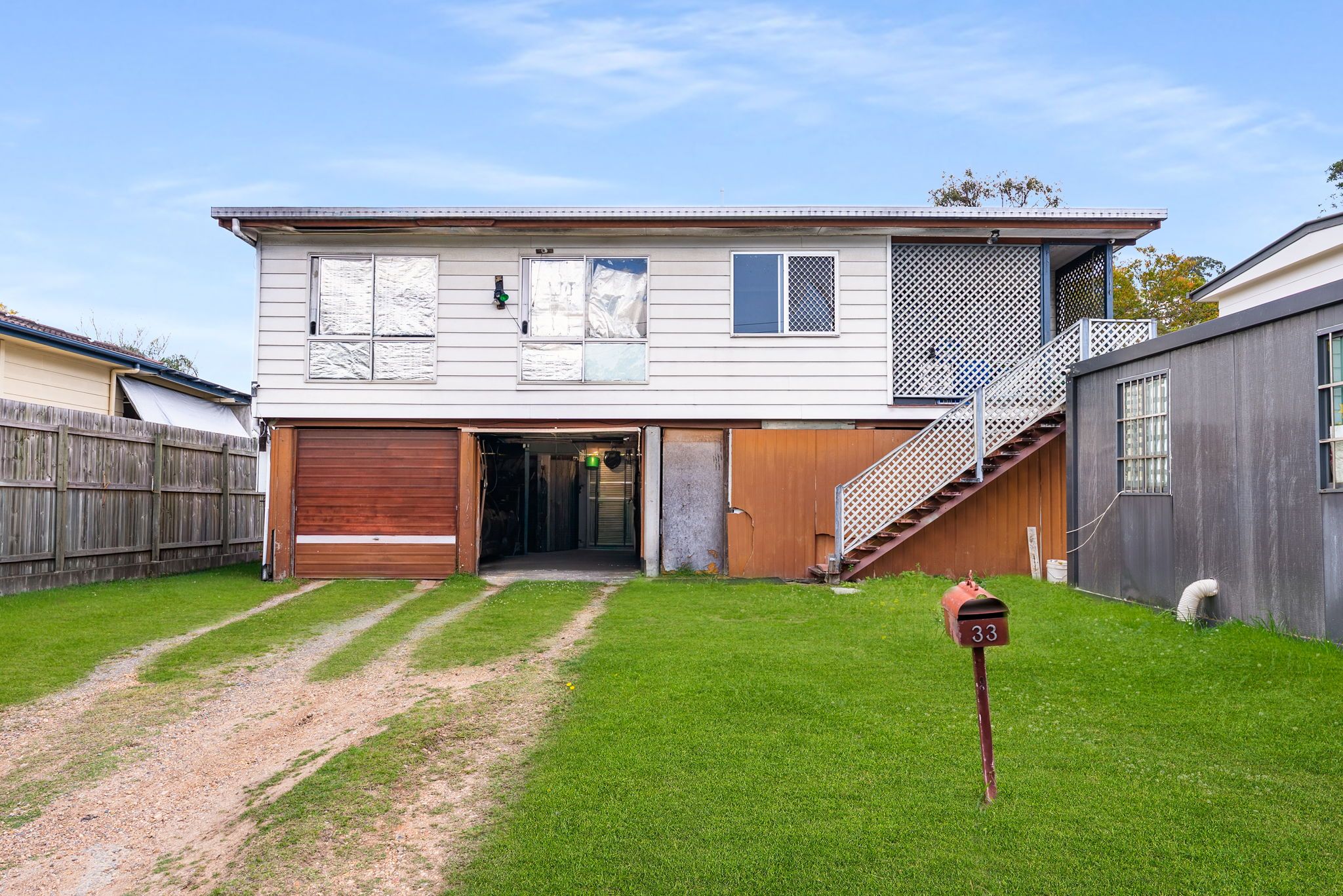 33 Polaris Avenue, Kingston, QLD 4114