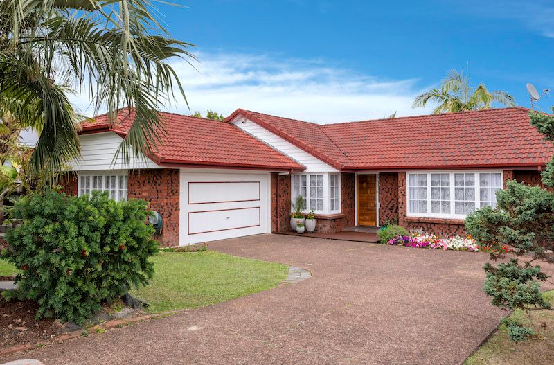 32 Venus Place, Half Moon Bay, Manukau City