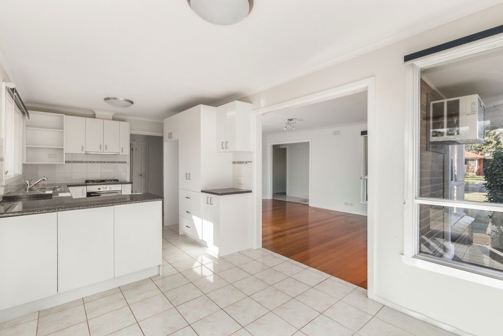 45 Geoffrey Drive, Kilsyth, VIC 3137