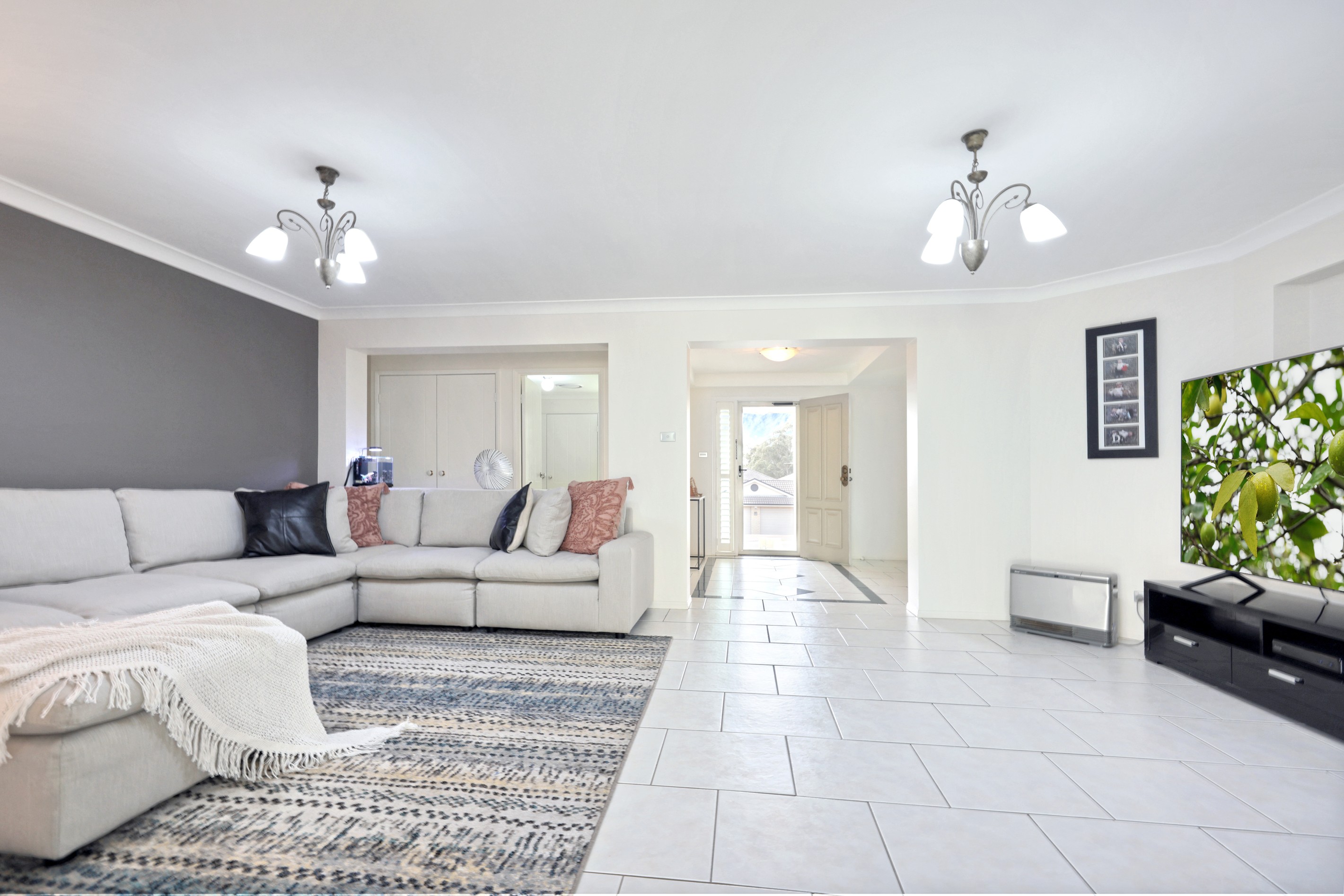 151 Ridgetop Drive, Glenmore Park, NSW 2745