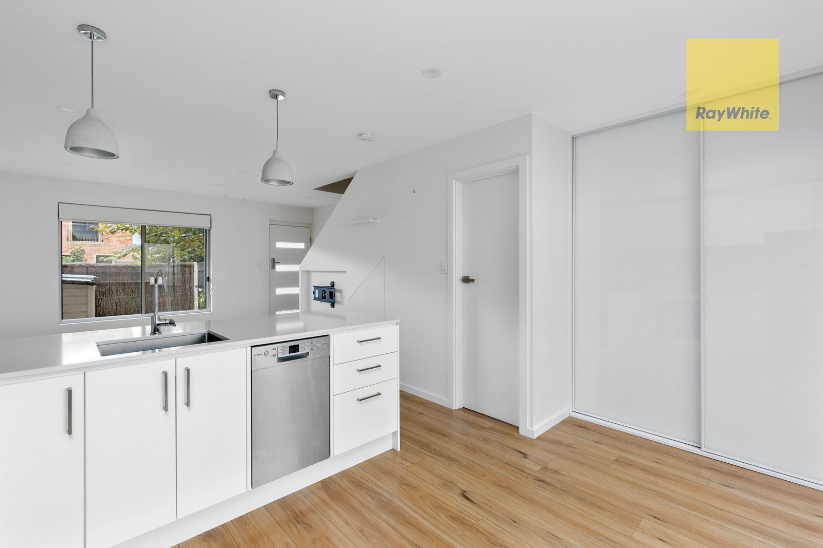 2/1 Sandhurst Court, Brighton, SA 5048