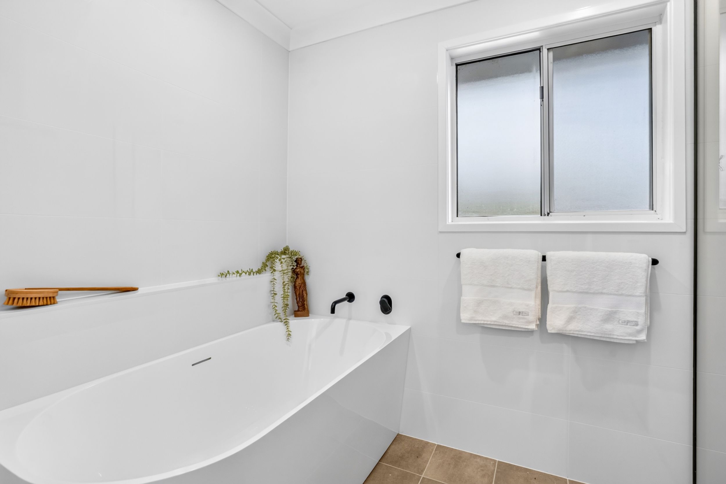 43-45 Yarram Road — photo 13 of 30