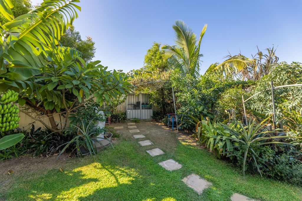17 Newton Street — photo 17 of 25