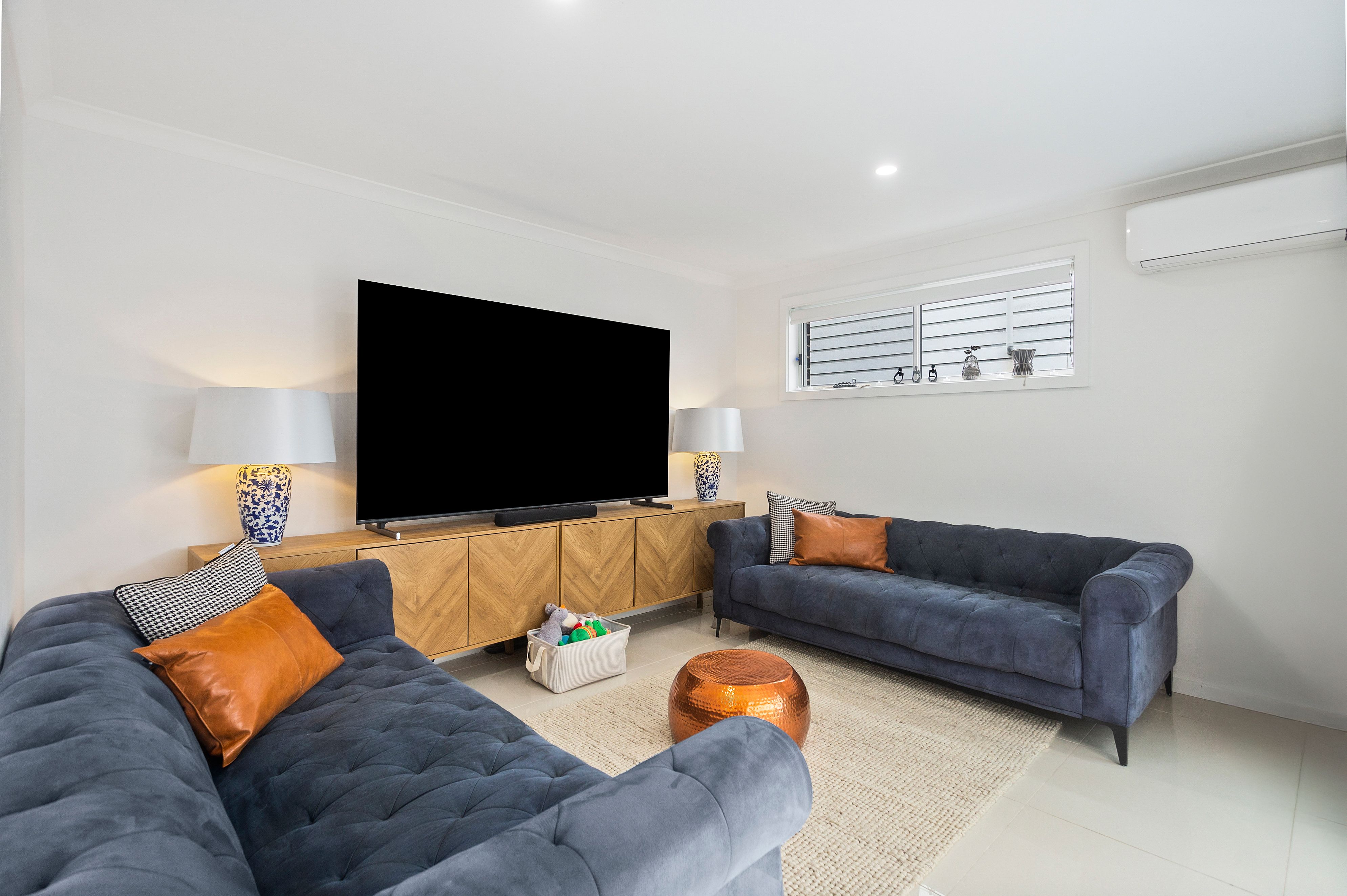 2/243 Tongarra Road, Albion Park, NSW 2527