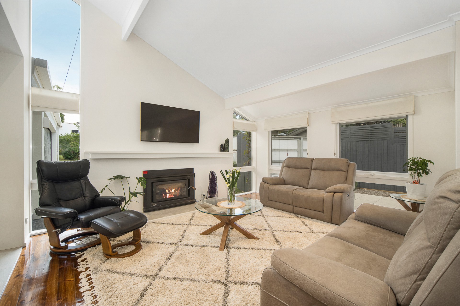 49 Eliza Drive, Mount Eliza, VIC 3930