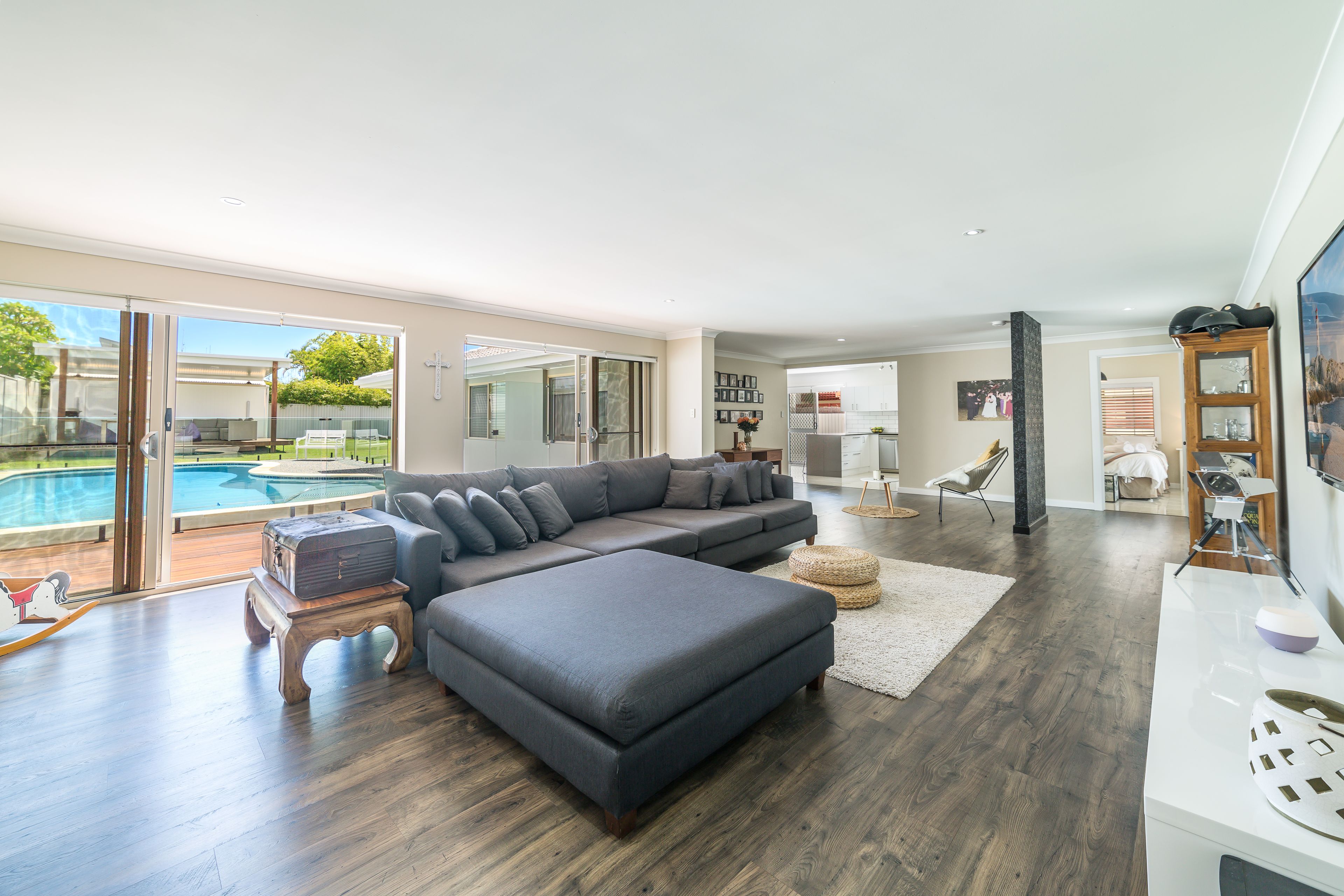 9 Dunbarton Avenue, Sorrento QLD 4217