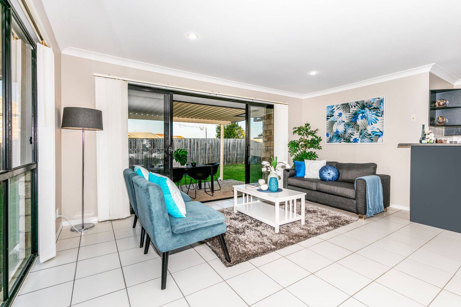 76 Lake Manchester Street, Logan Reserve, QLD 4133