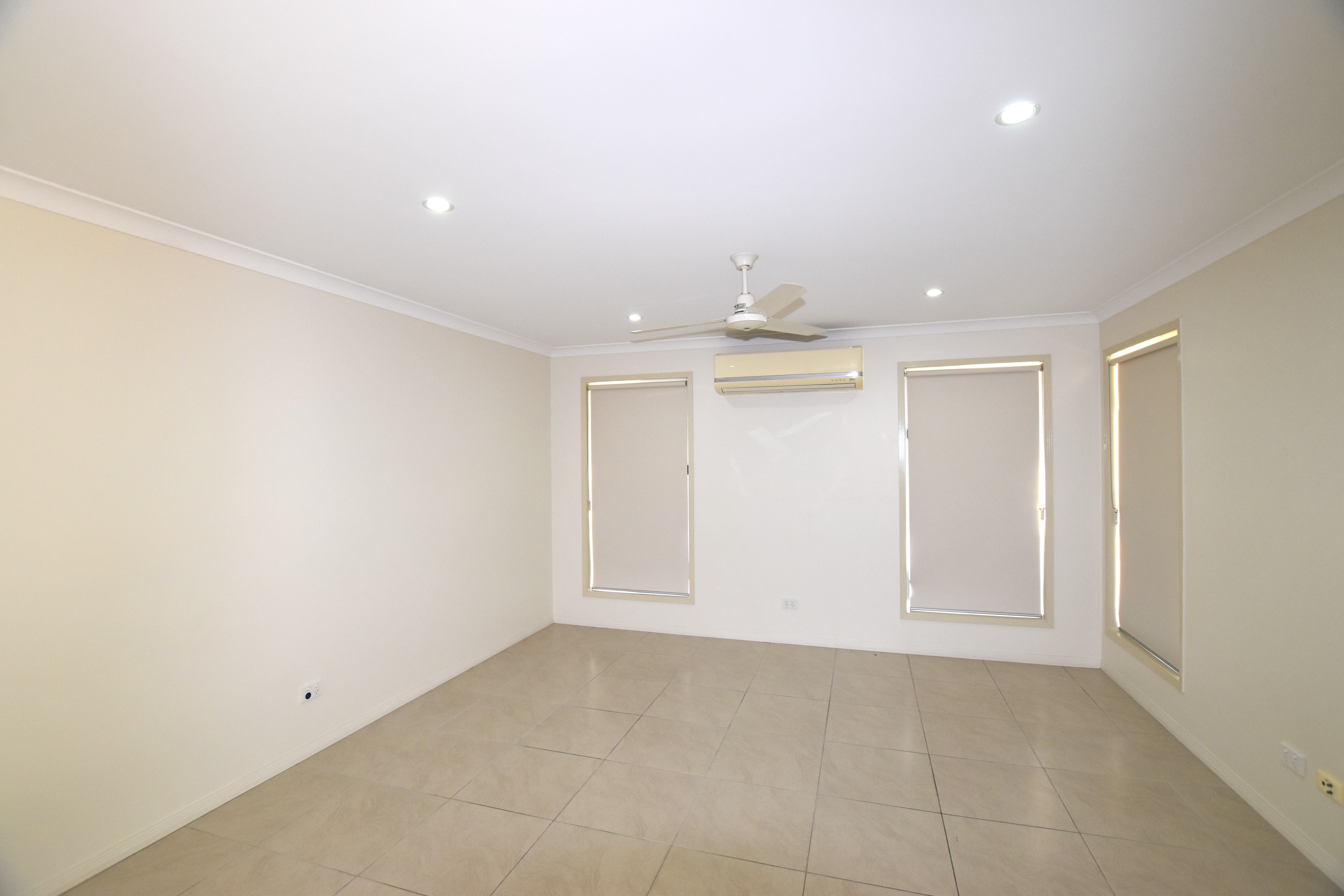 10 Fitzsimmons Street, South Gladstone, QLD 4680