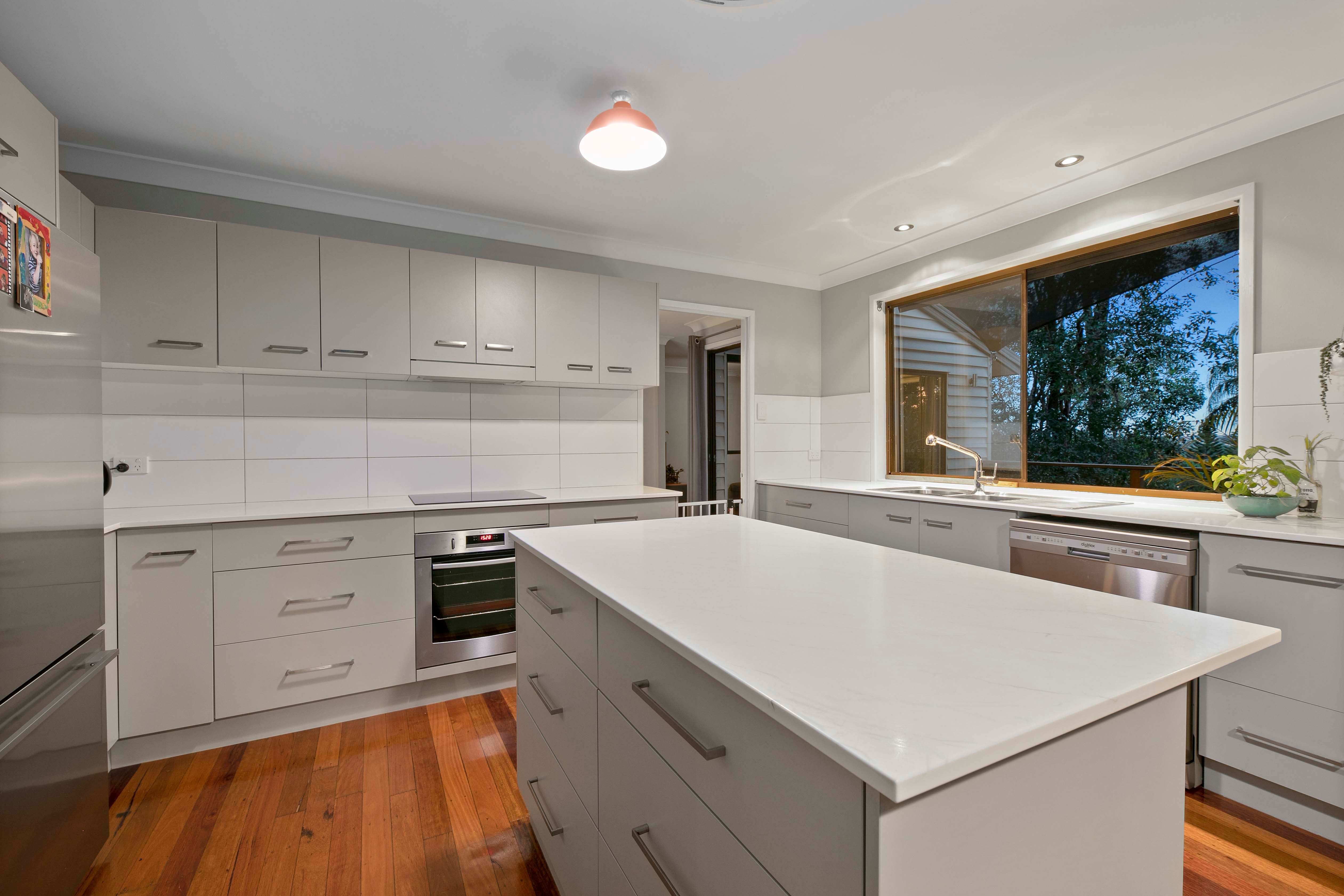 166 Fort Road, Oxley, QLD 4075