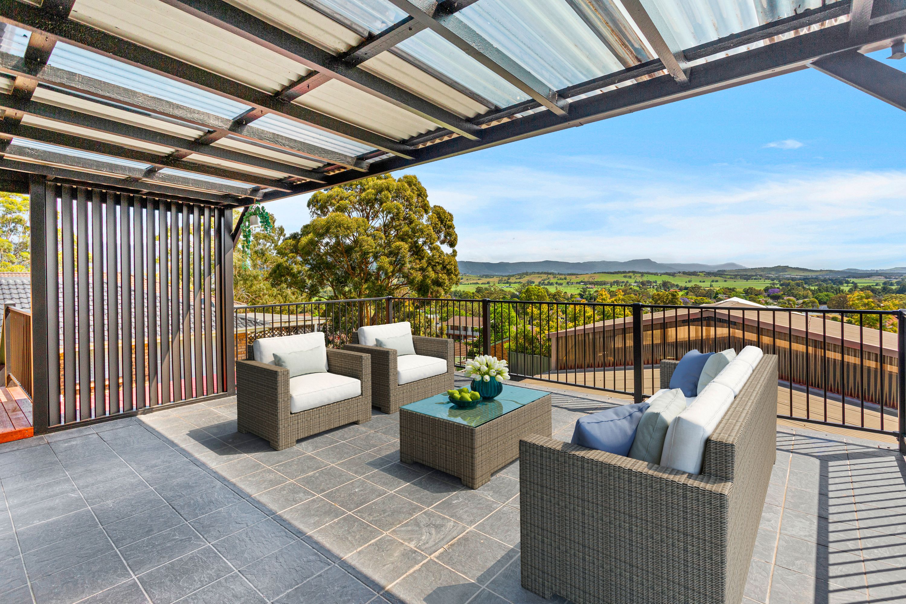 11 Scenic Crescent, Albion Park NSW 2527