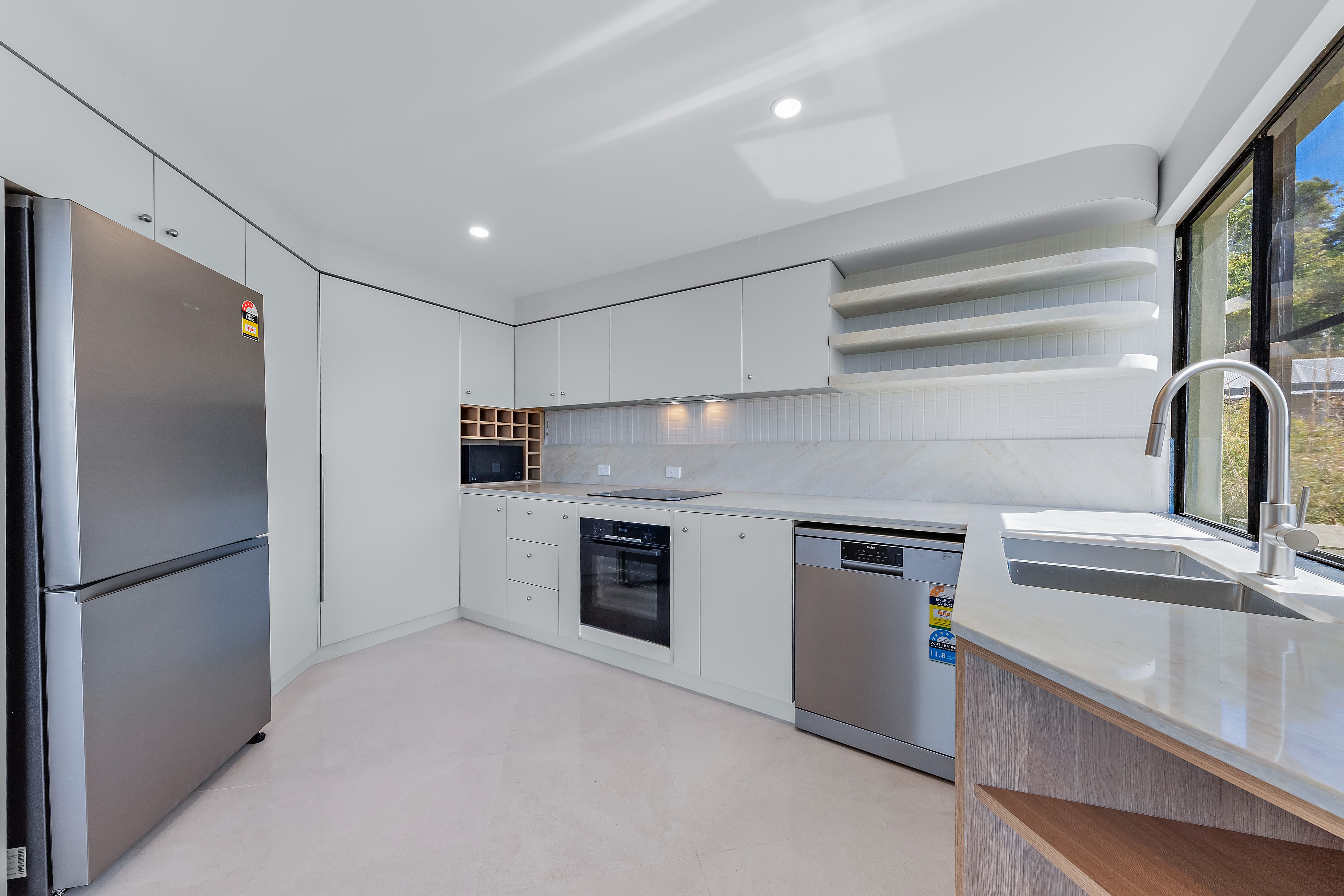 4/6 Orana Street — photo 5 of 20