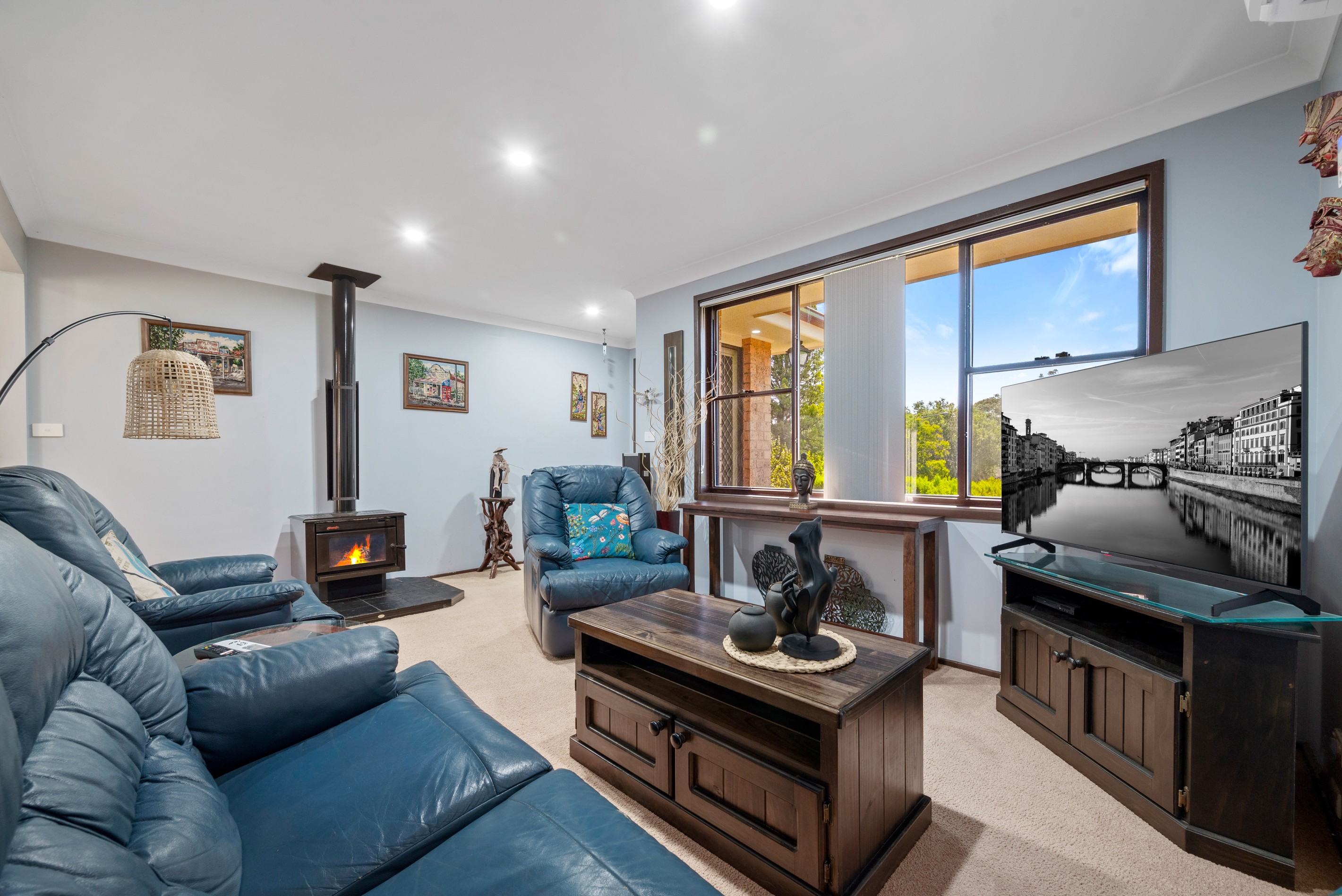 10 Lane Place, Minto, NSW 2566