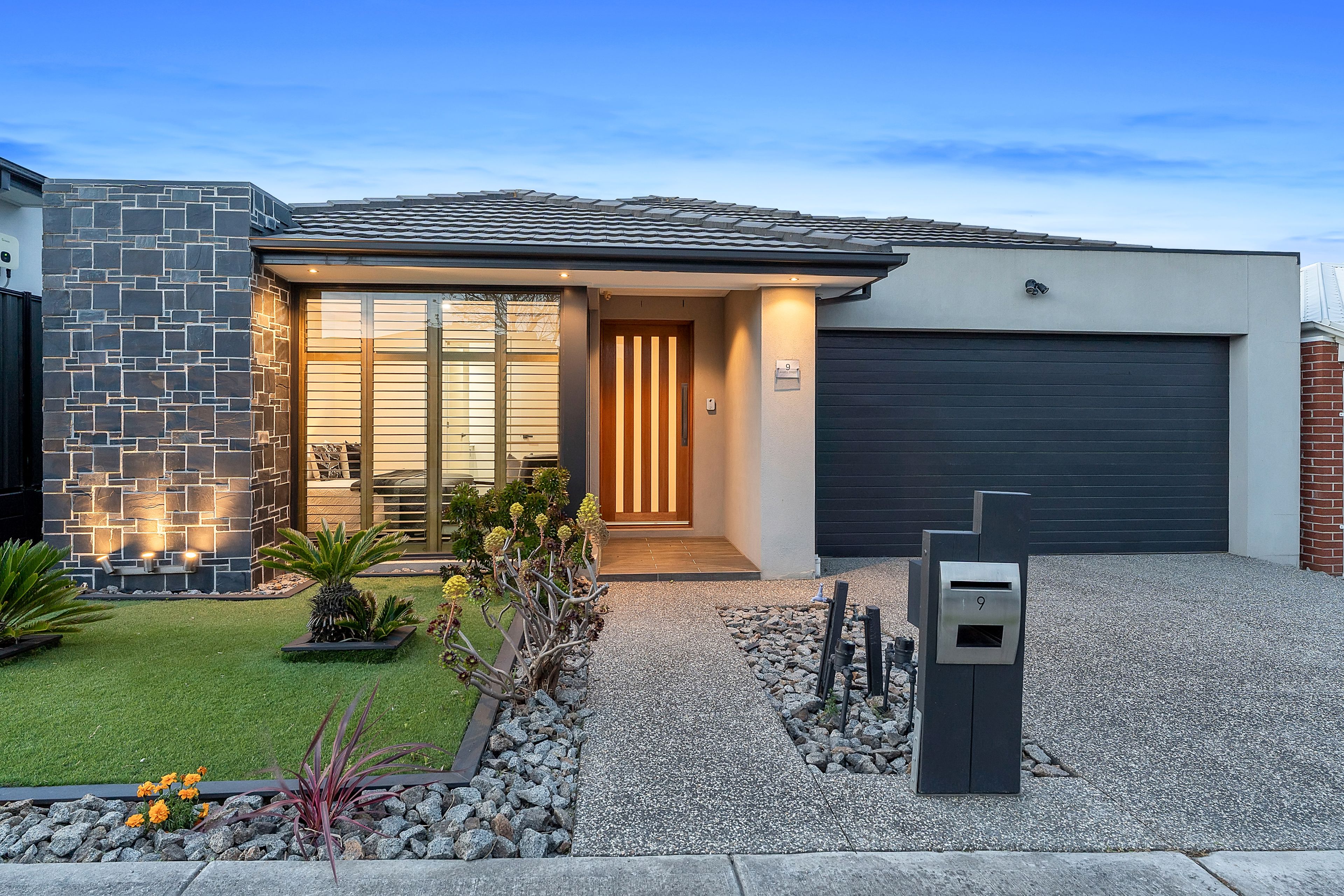 9 Lansell Street , Craigieburn VIC 3064