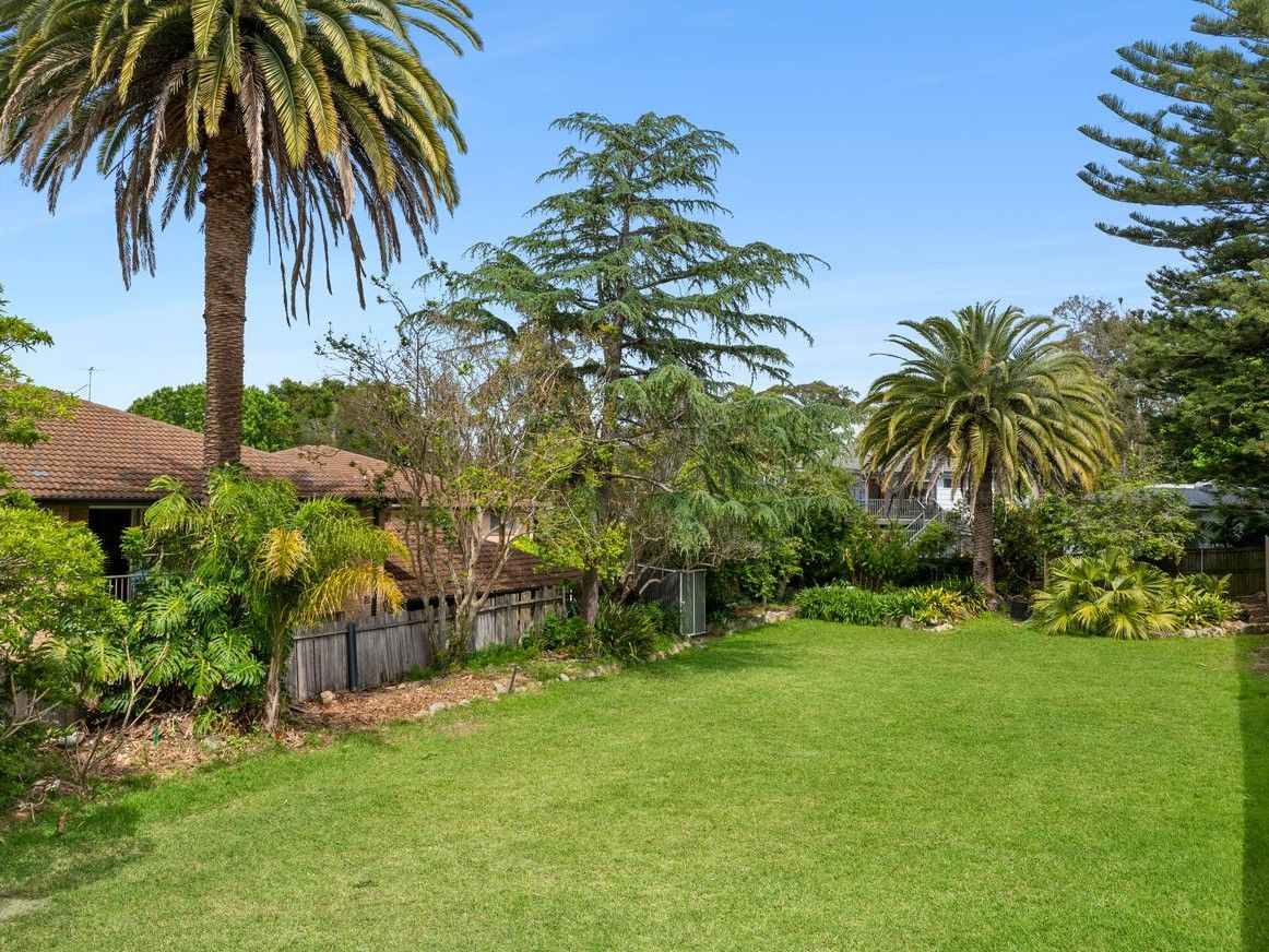 692 Warringah Road, Forestville, NSW 2087