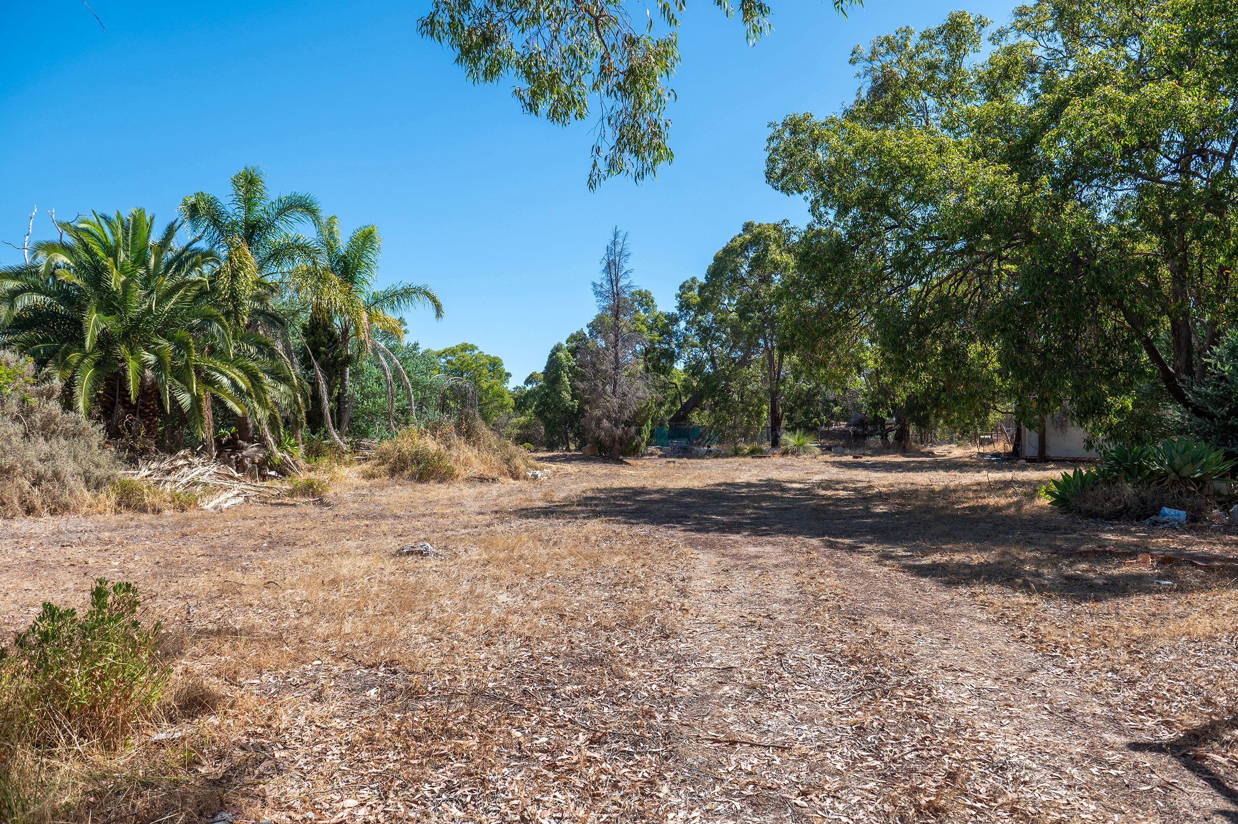 15 Warbler Court, Chittering, WA 6084