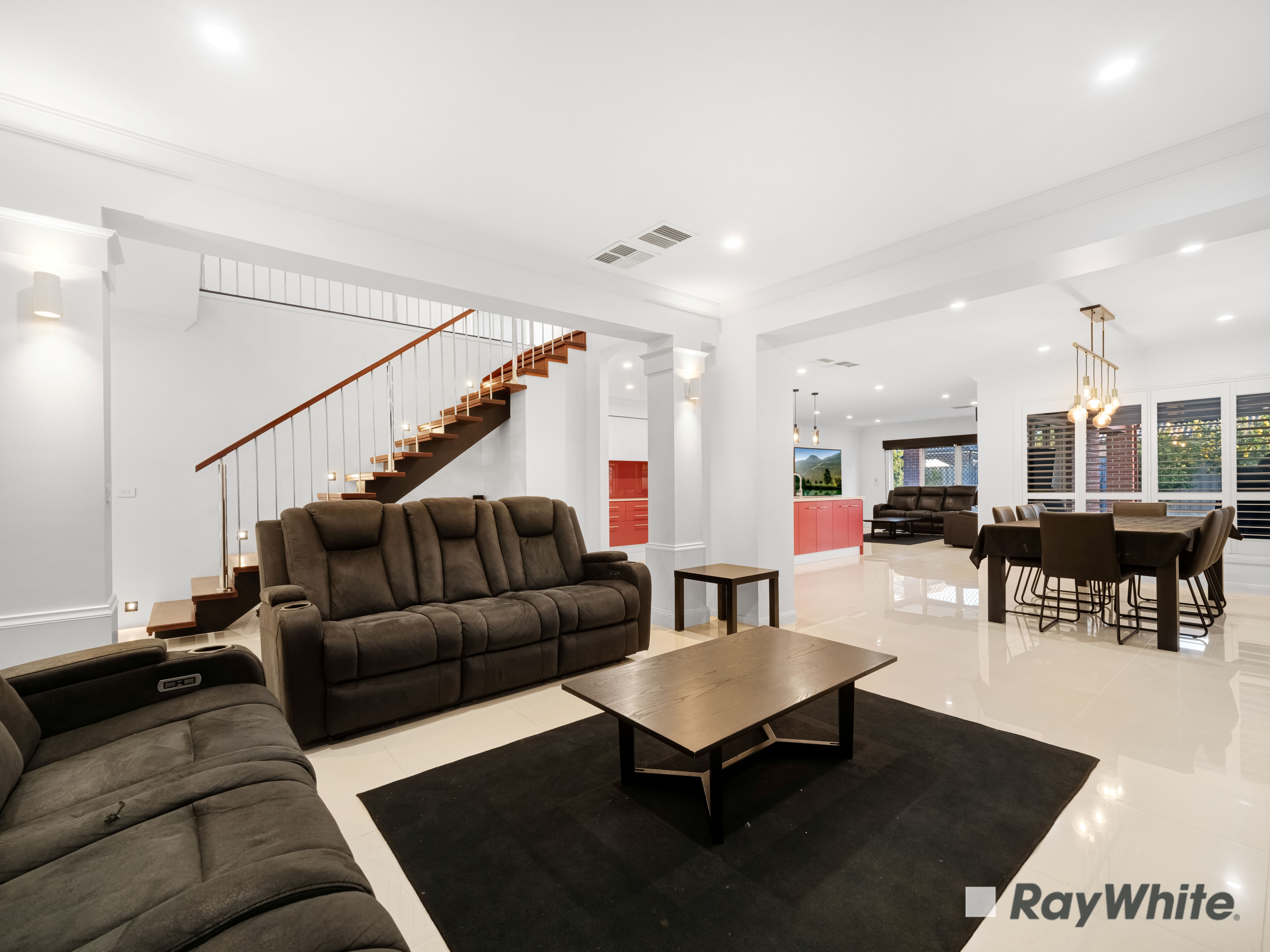 18 Ashford Drive — photo 9 of 27