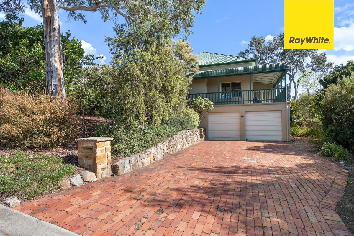 37 Duterrau Crescent, Lyneham ACT 2602