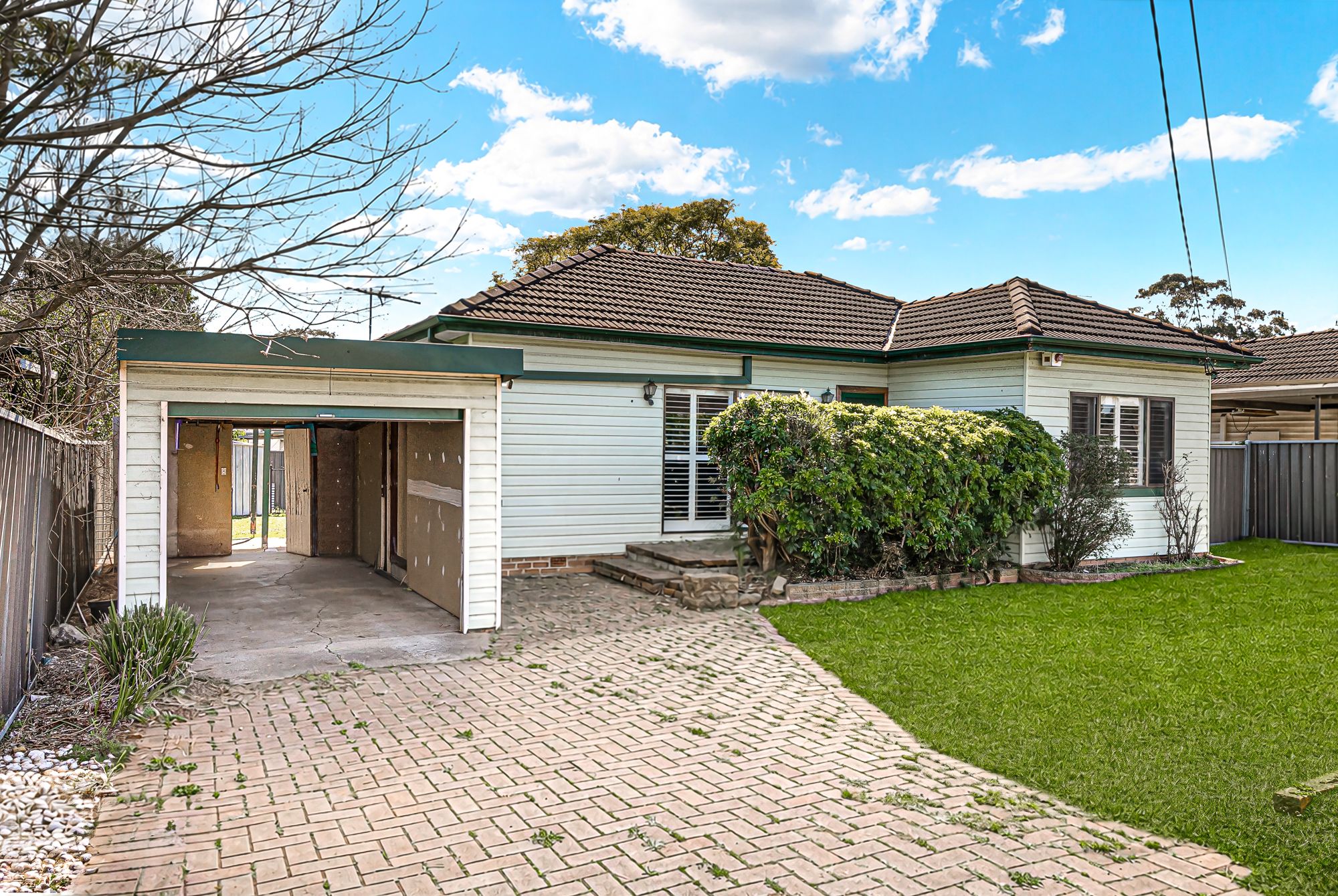 4 Paula Street — photo from Ray White United Group - Arndell Park