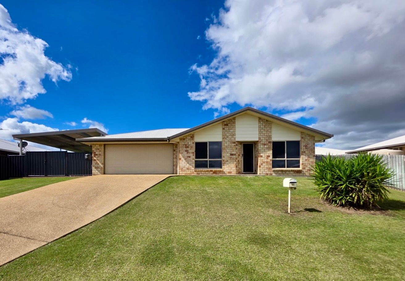 35 Bronco Crescent, Gracemere QLD 4702