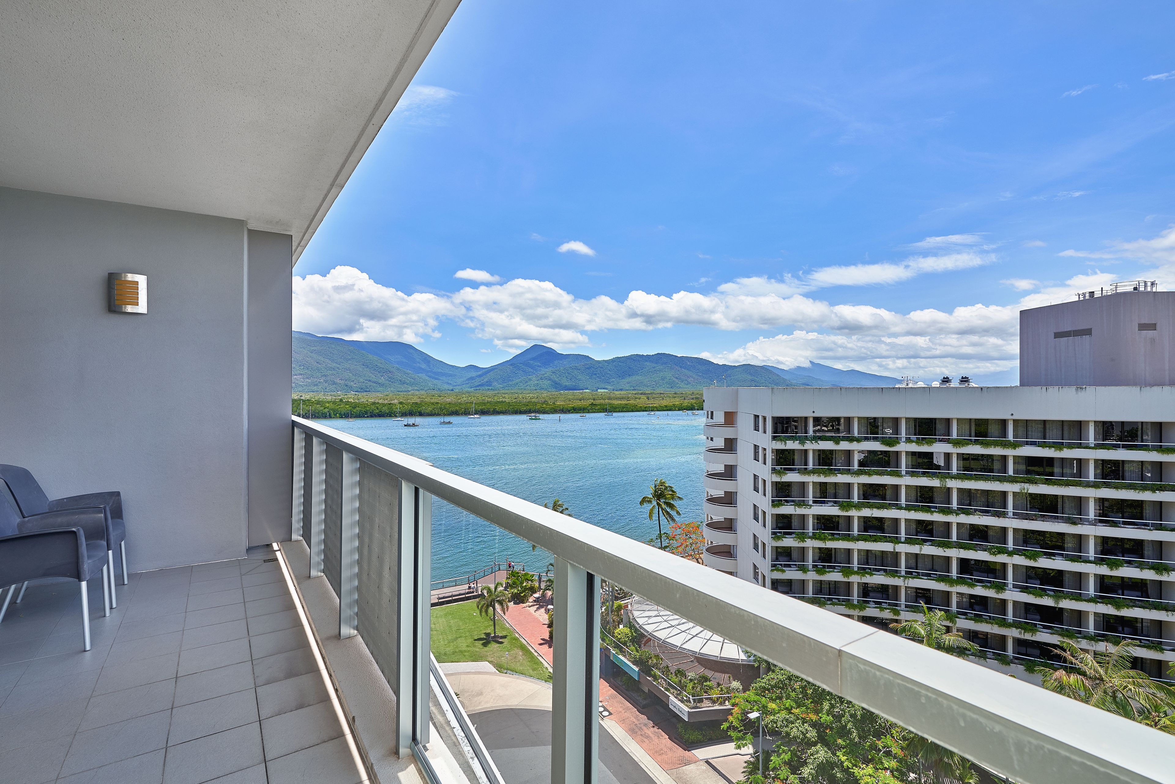 907/1 Marlin Parade, Cairns City QLD 4870