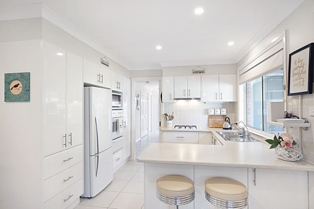 12 Mari Close, Glenmore Park, NSW 2745