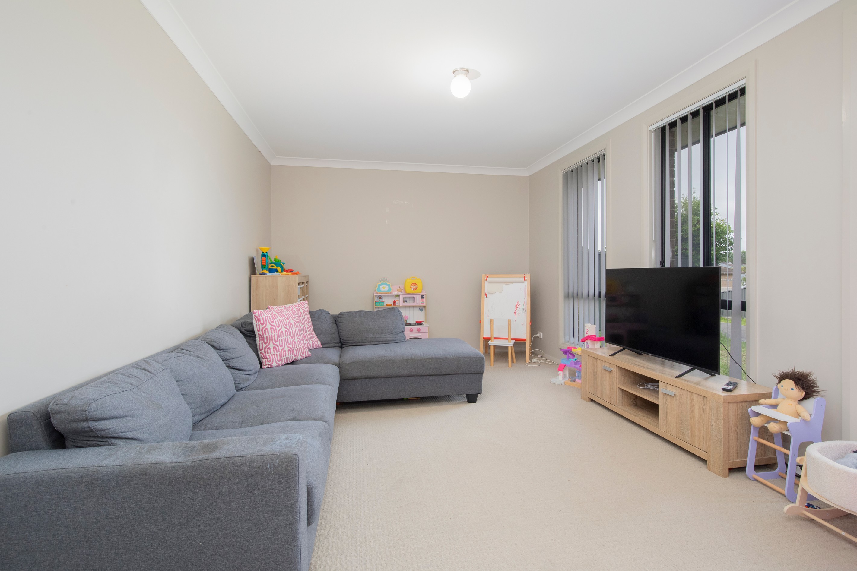 41 Billabong Drive, Cameron Park, NSW 2285