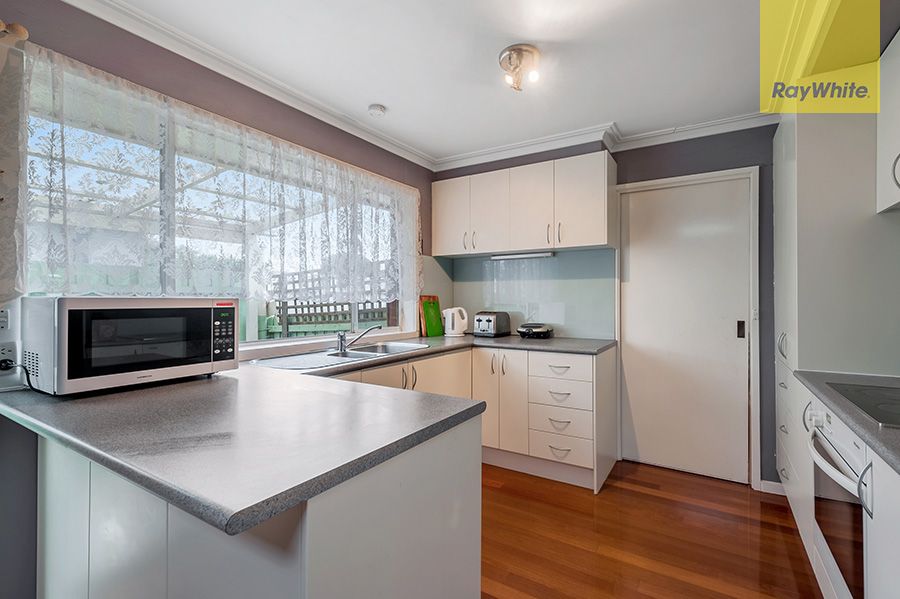 16 Riversdale Street, Craigieburn, VIC 3064