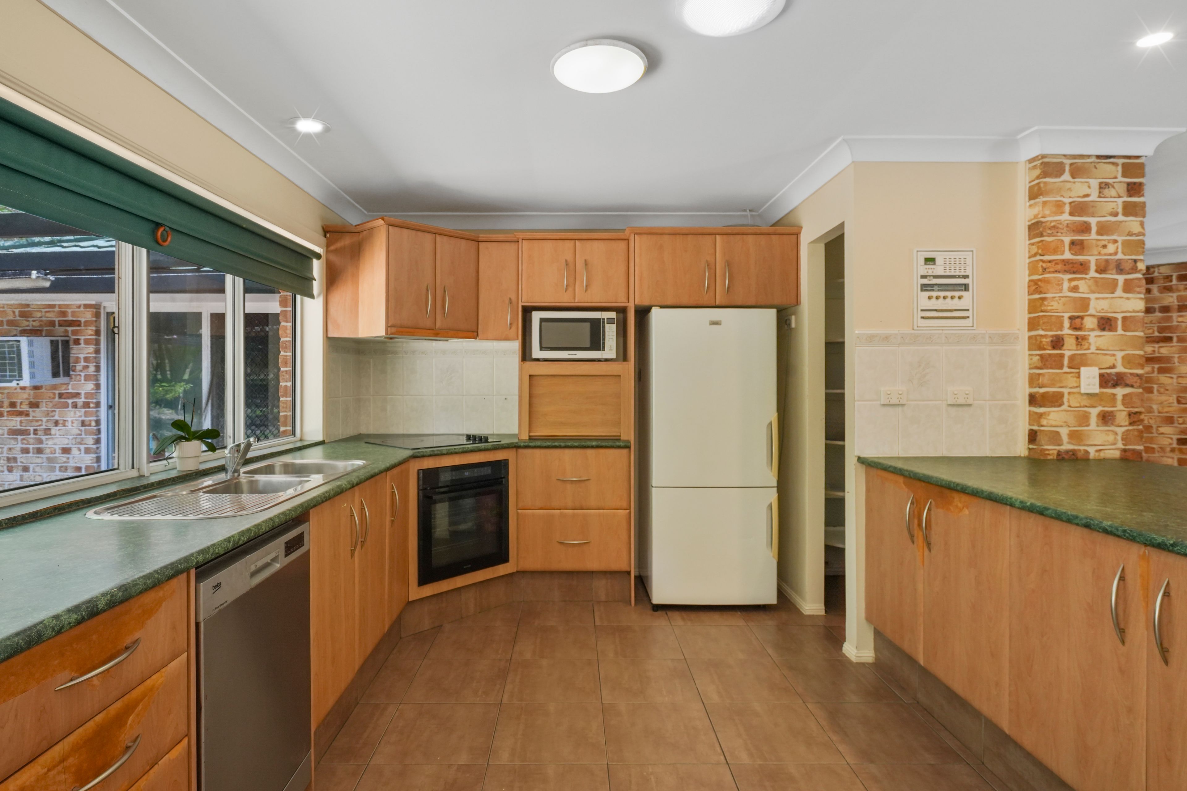 31-43 Myall Terrace — photo 8 of 30