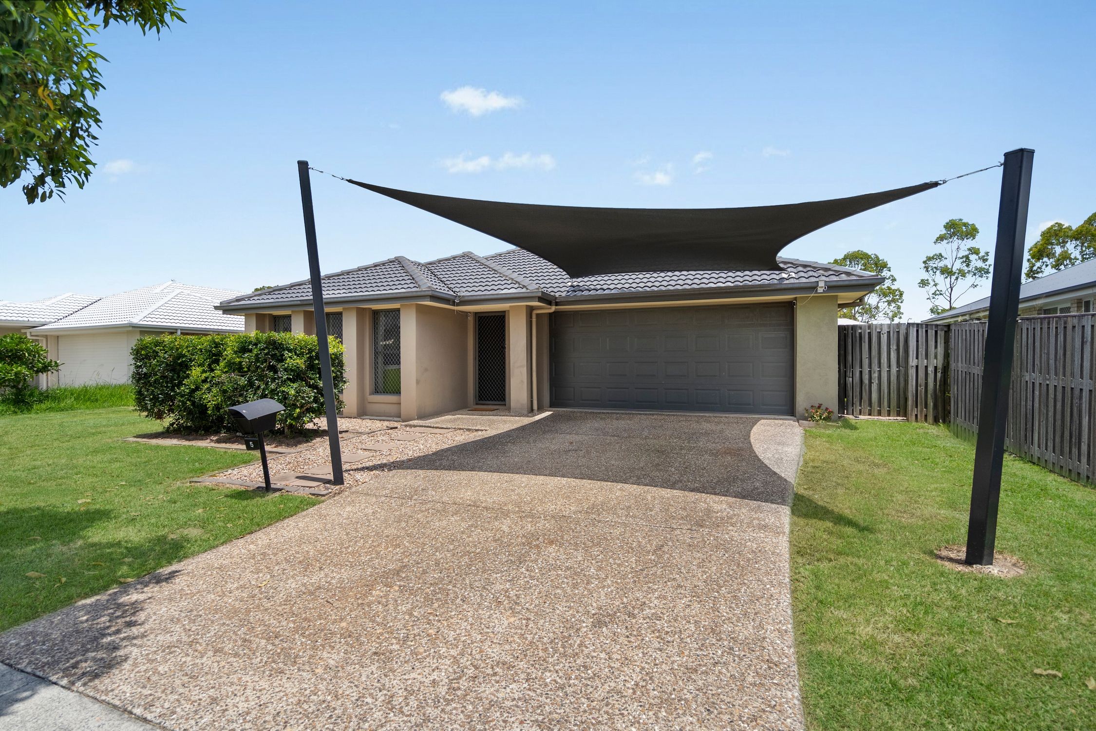 5 Lacewing Street, Rosewood, QLD 4340